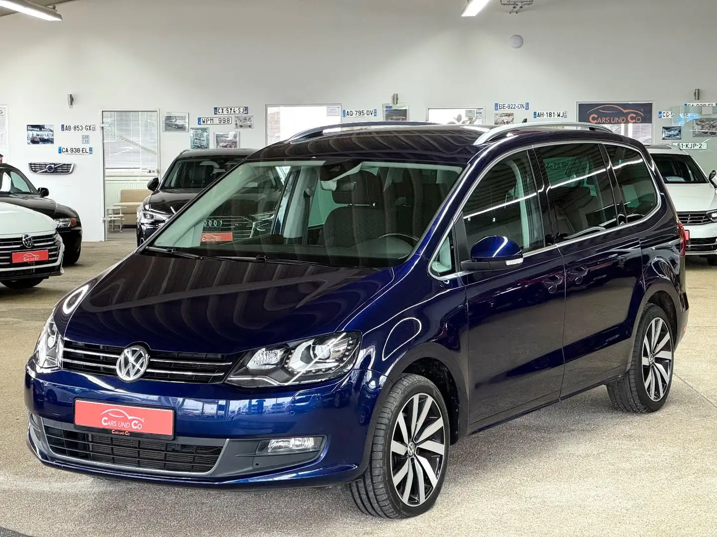 Volkswagen Sharan 2.0 TDI DSG 4M 7Sitz *AHK*STHZ*SHZ*NAV*BX Blau - 1