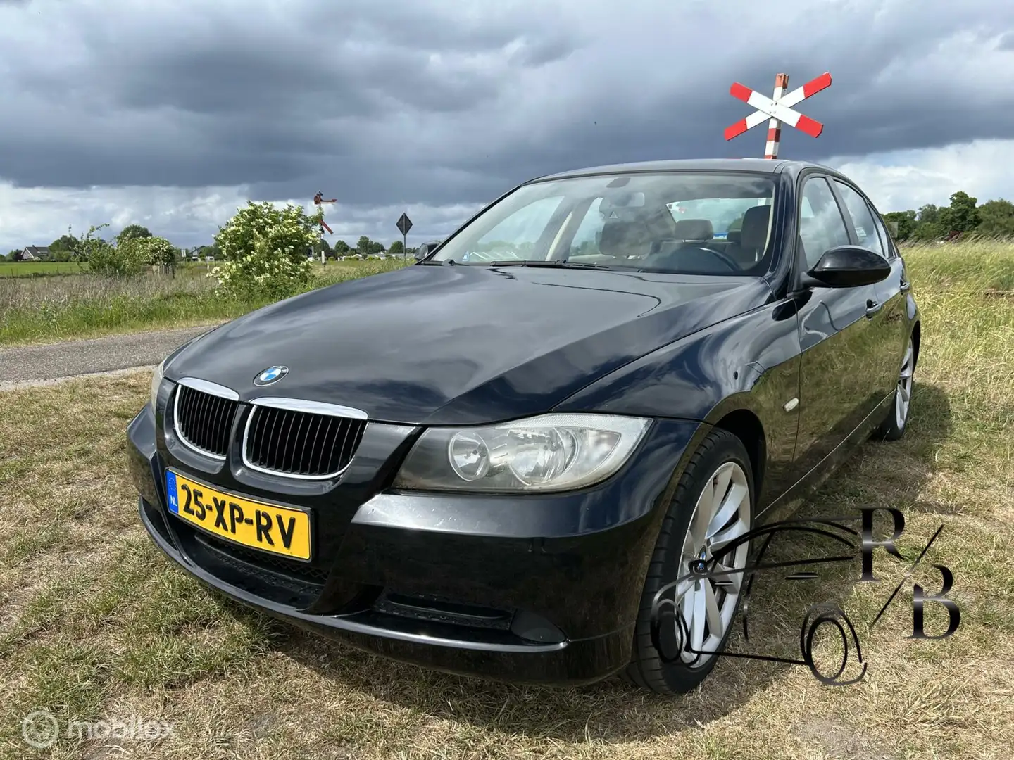 BMW 318 3-serie 318i AIRCO NETTE AUTO INRUILKOOPJE Nero - 1