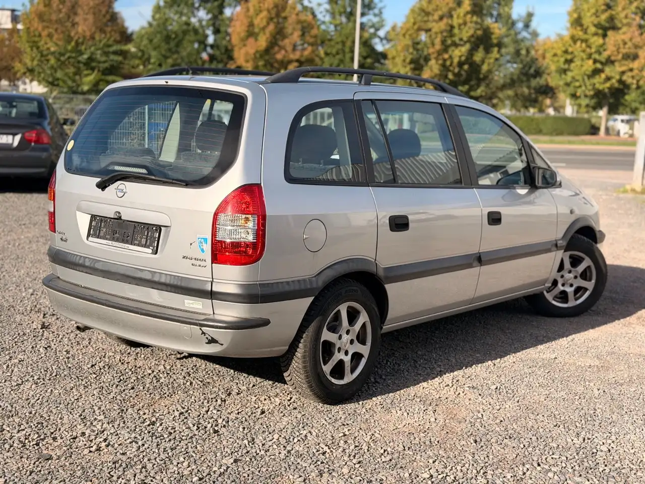 Opel Zafira 1.8 16V Elegance, foto 5