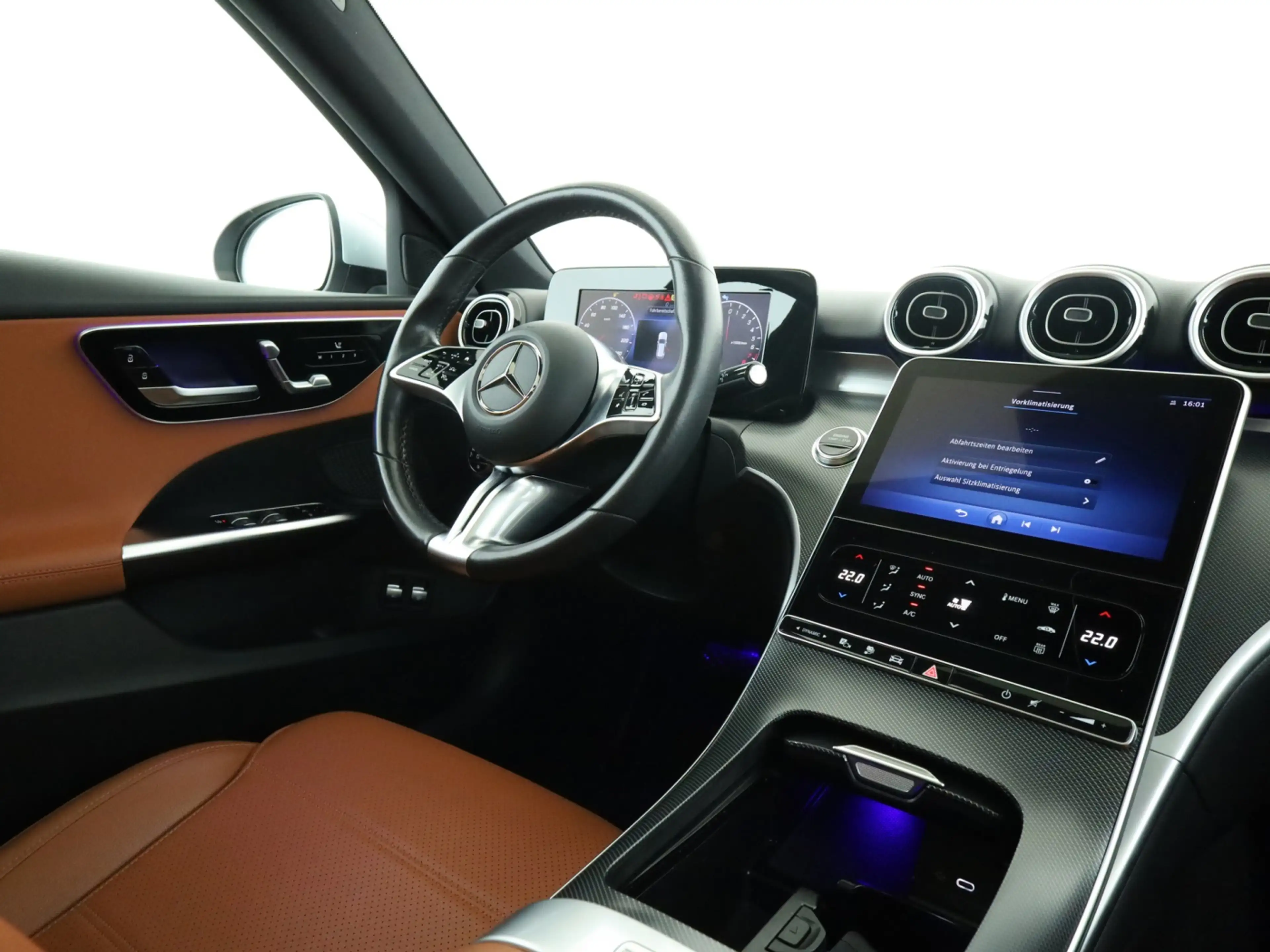 Mercedes-Benz C 300 e T **Avantgarde*AHK*Panorama*LED*Kamera** — photo 10