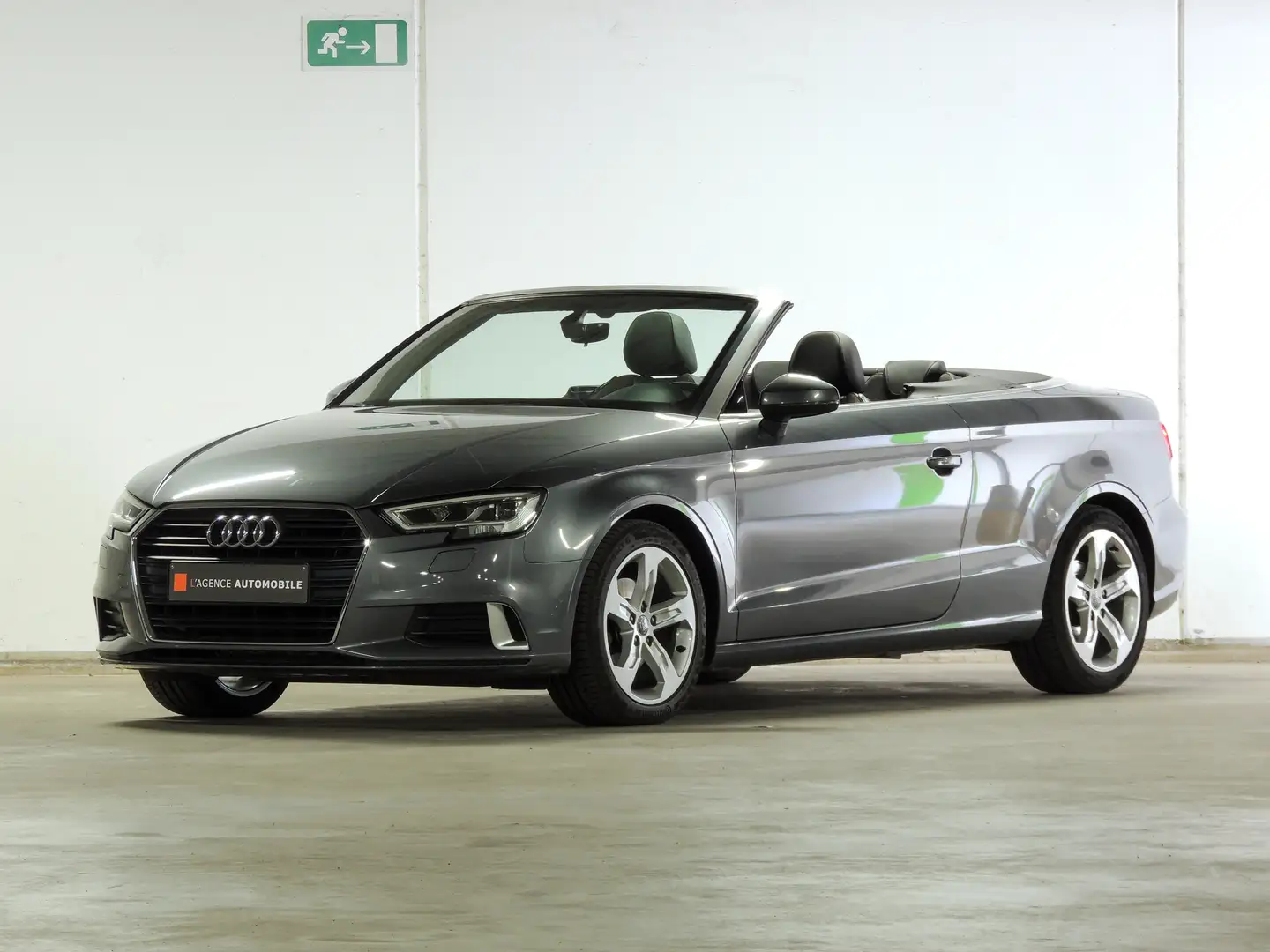 Audi A3 Cabriolet 1.4 TFSI - GARANTIE 12 à 48 MOIS Gris - 2