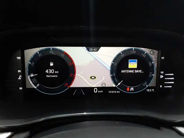 Skoda Octavia view 11