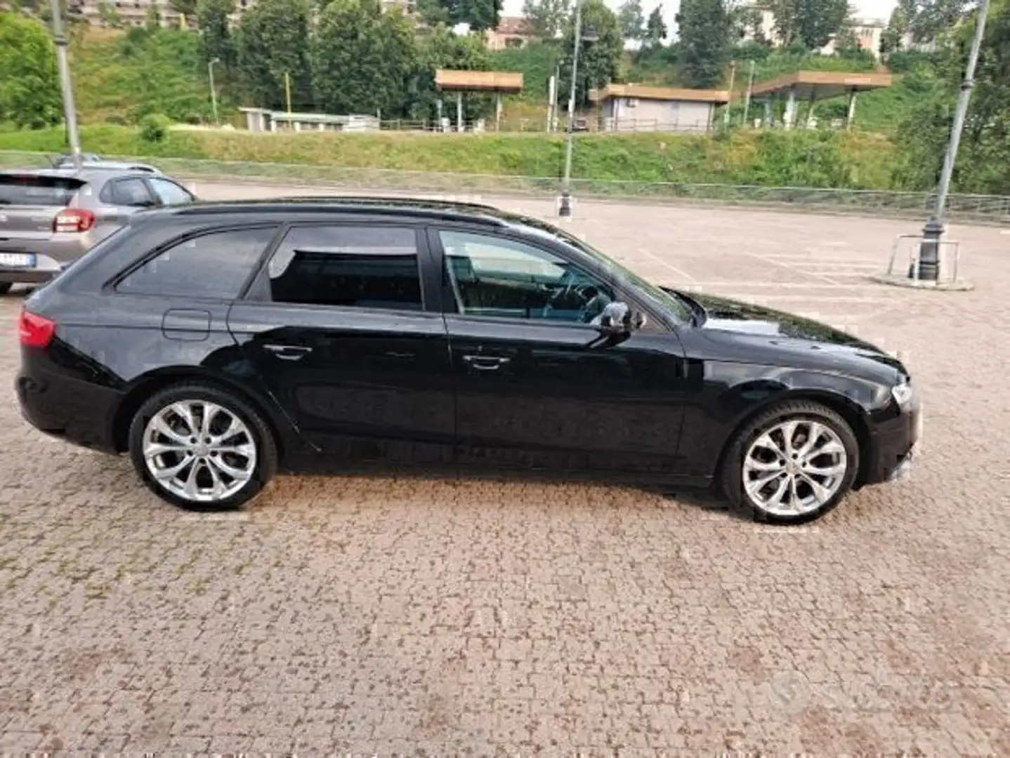 Audi A4 AUDI A4 VALUTIAMO USATO/SCAMBIO Чёрный - 2