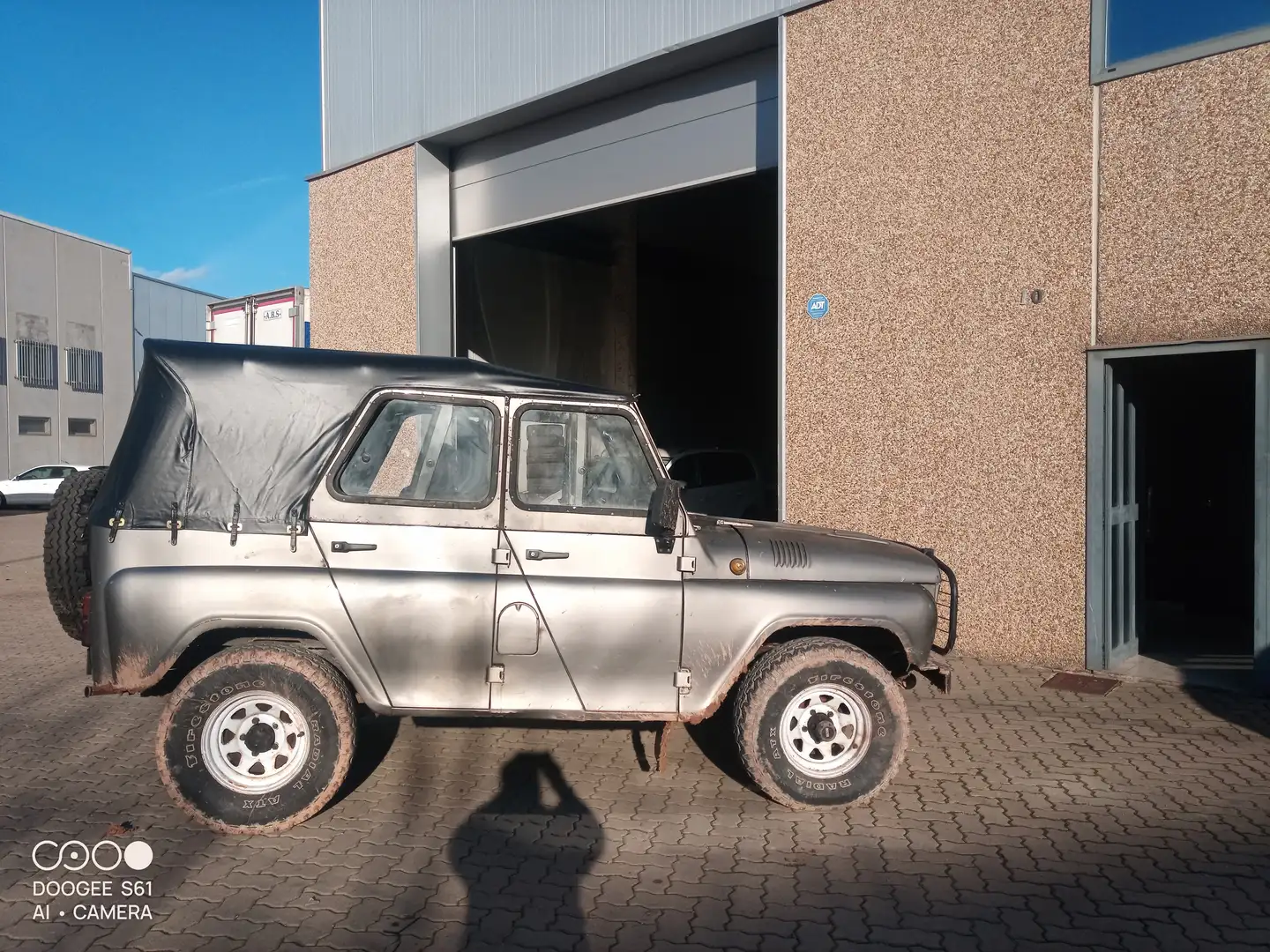 UAZ 469 Martorelli Grau - 2