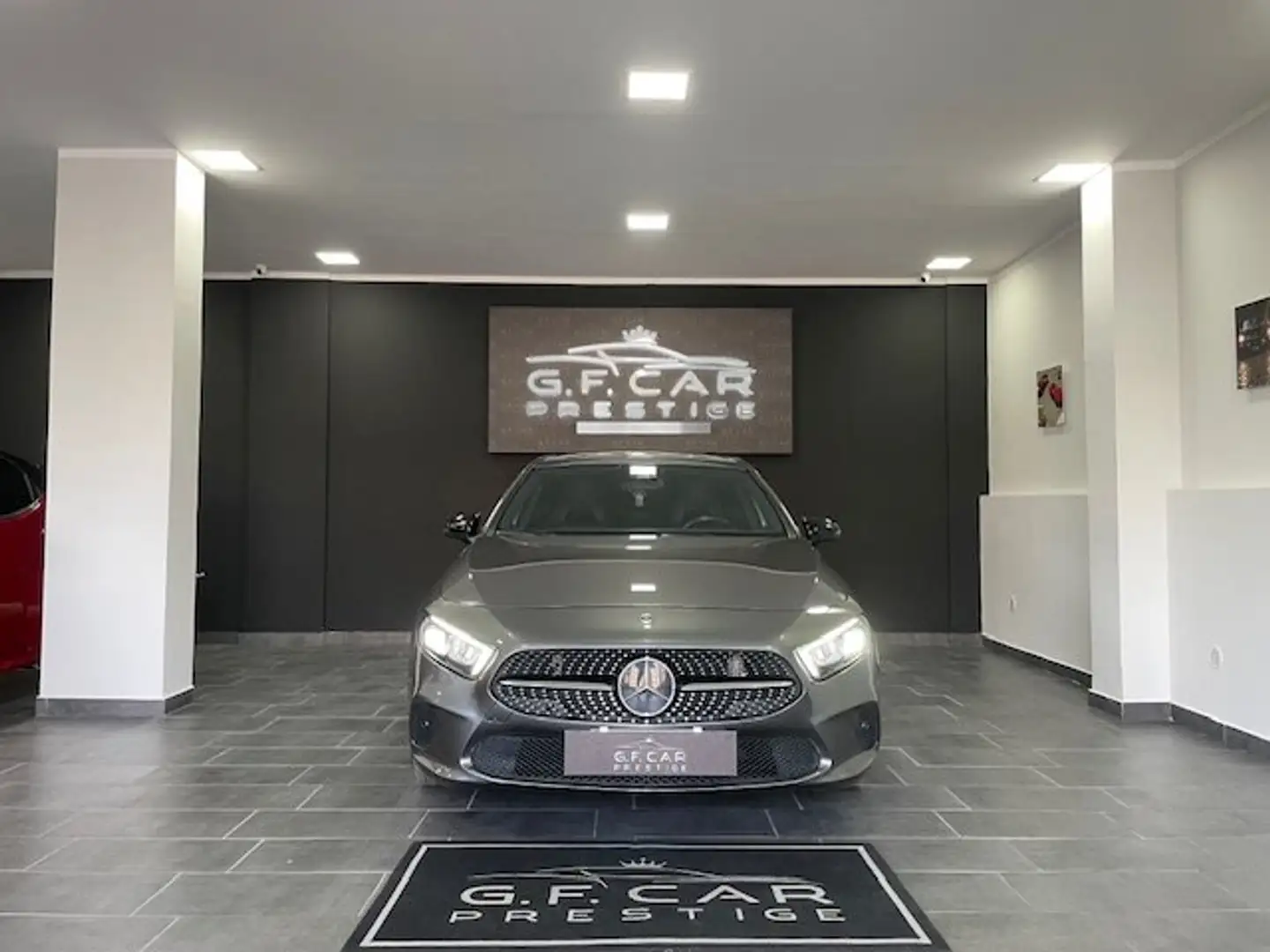 Mercedes-Benz A 180 d Sport Extra auto Grigio - 1