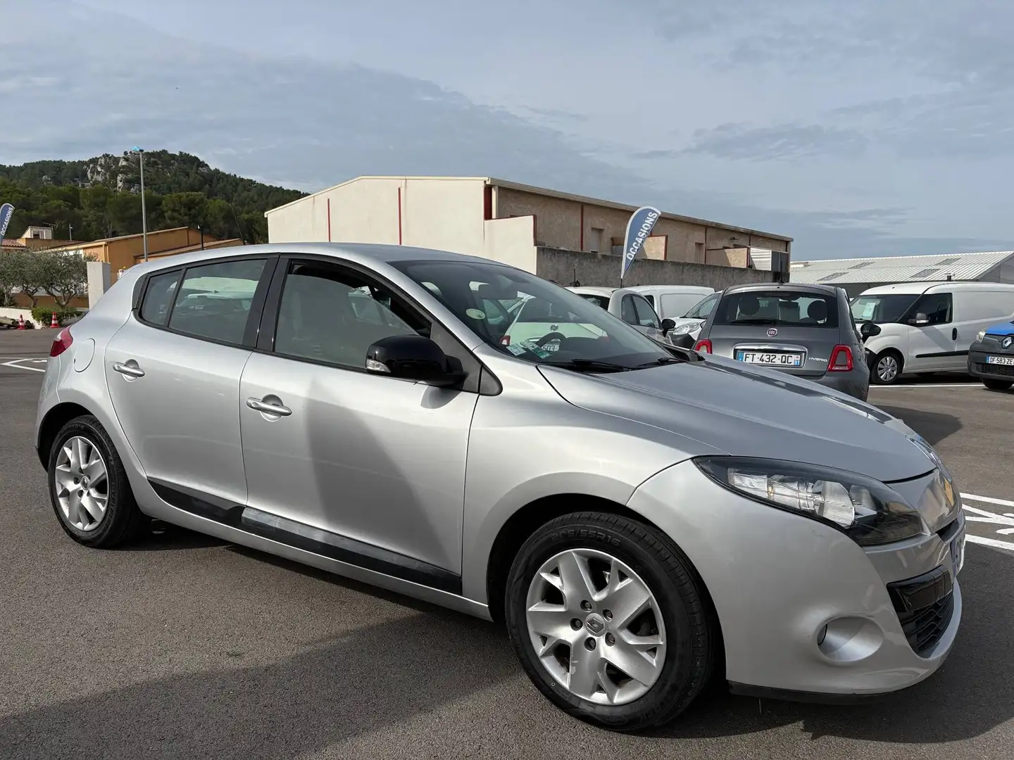 Renault Megane III 1.5 dCi110 FAP Expression eco² Gris - 1