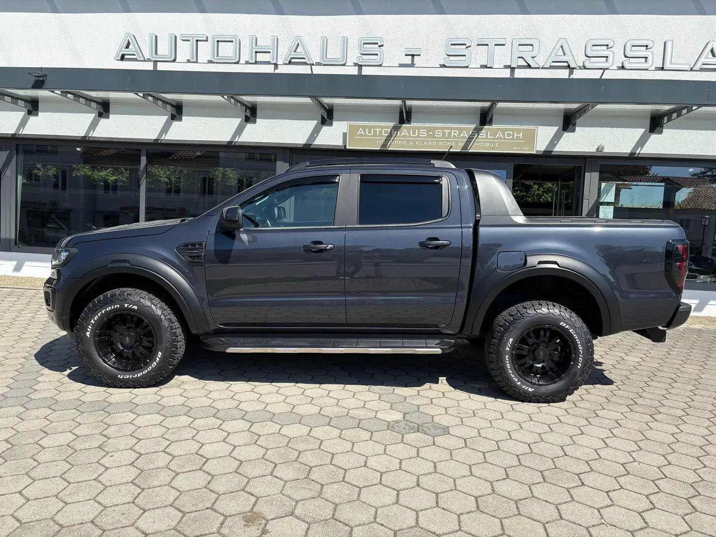 Ford Ranger Wildtrak Doppelkabine 4x4 RAPTOR-OPTIK Grijs - 2