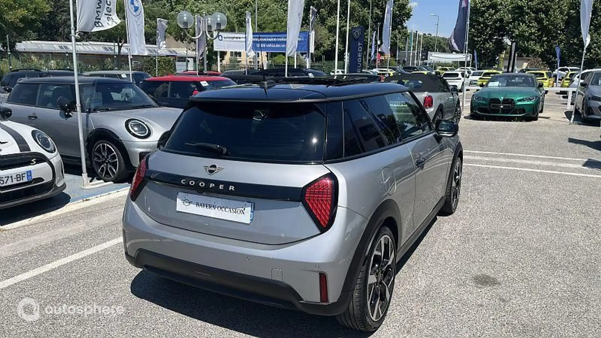 MINI Cooper C 156ch Favoured DKG7 - 2
