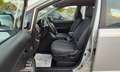 Kia Carens 2.0 LX Automatik 144 PS Silber - thumbnail 12