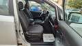 Kia Carens 2.0 LX Automatik 144 PS Silber - thumbnail 13