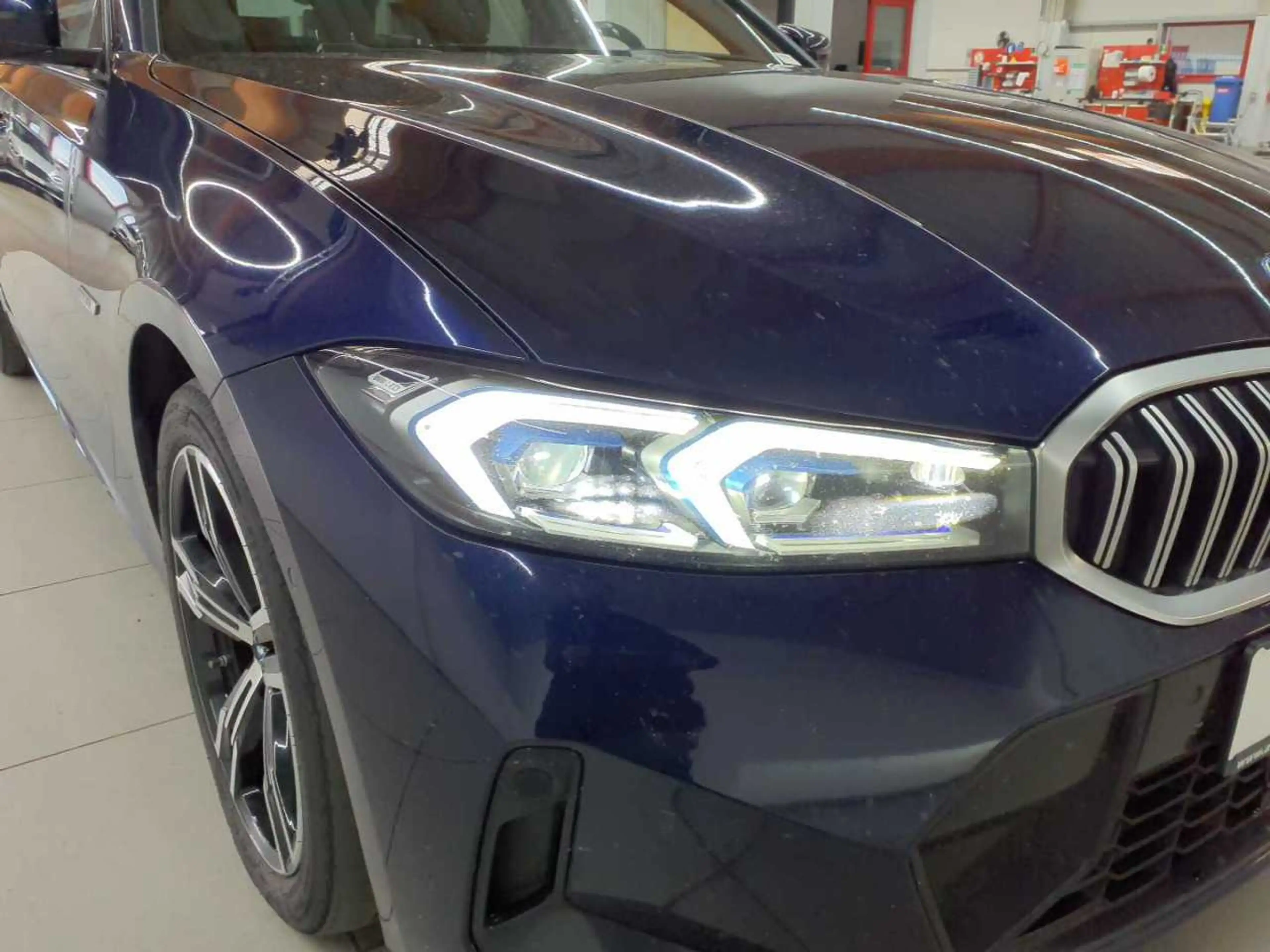 BMW 330 330e Touring xDrive Aut. M Sport Navi SHZ — photo 15