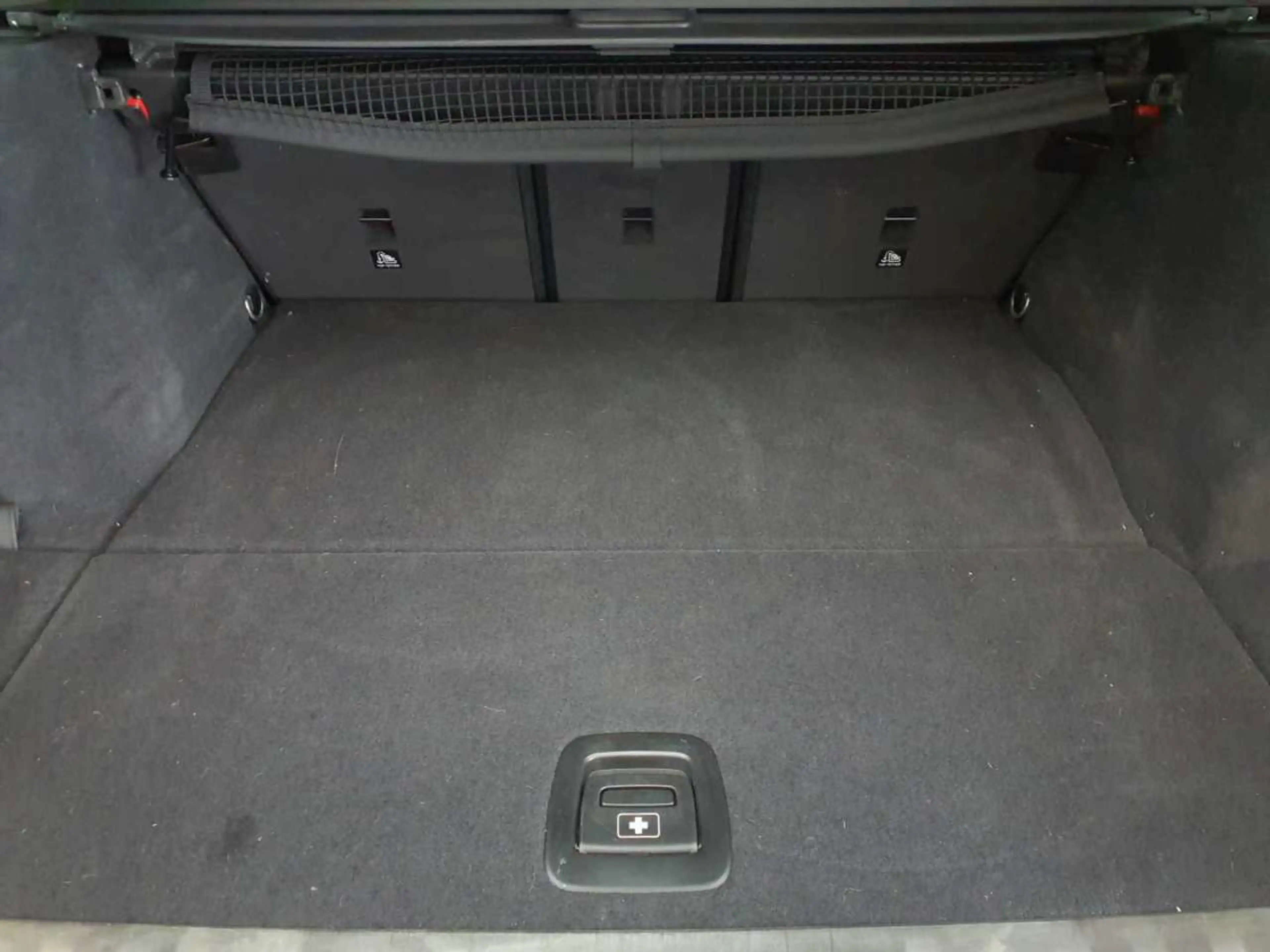 BMW 330 330e Touring xDrive Aut. M Sport Navi SHZ — photo 10