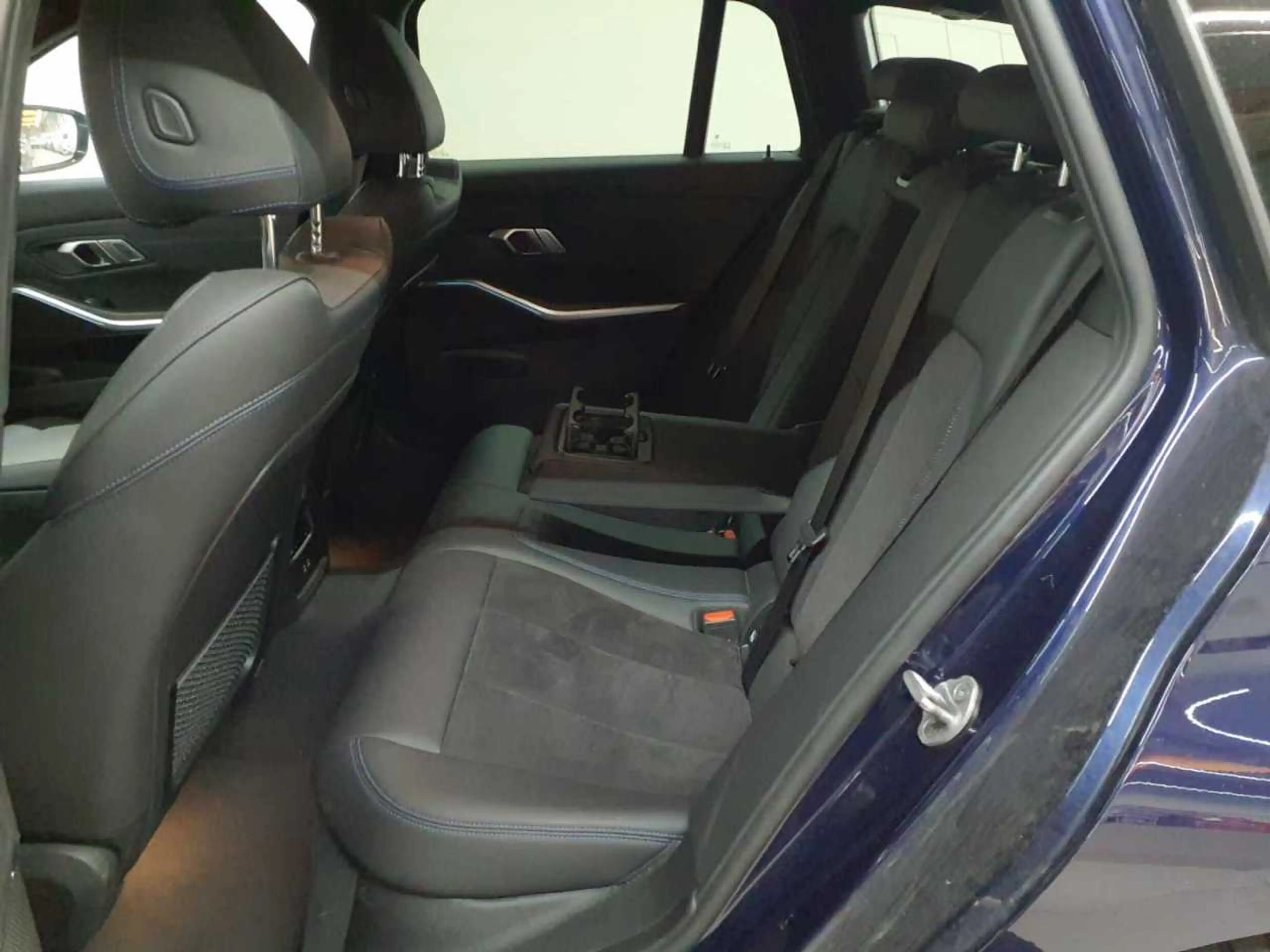 BMW 330 330e Touring xDrive Aut. M Sport Navi SHZ — photo 5