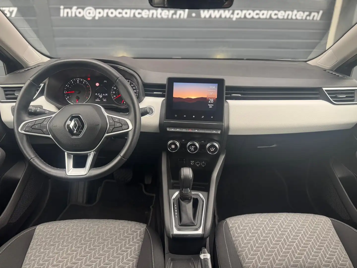Renault Clio 1.0 TCe R.S. Line AUT|CRUISE|STOEL.VER|PDC|CLIMATE Zwart - 2