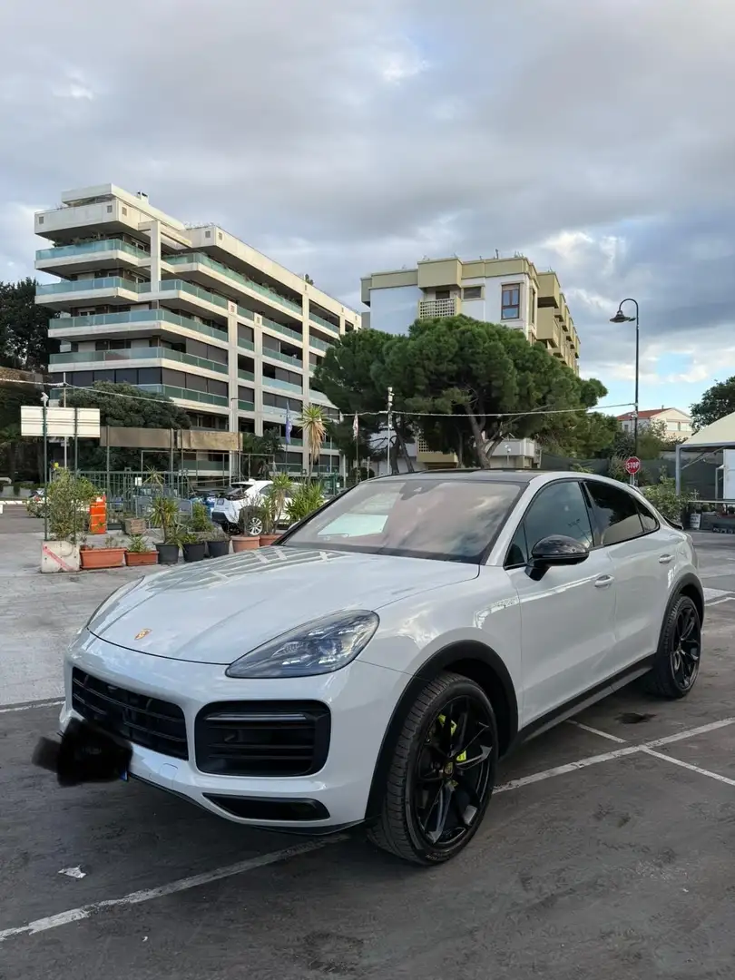 Porsche Cayenne Coupe 3.0 e-hybrid 5p tiptronic - 1