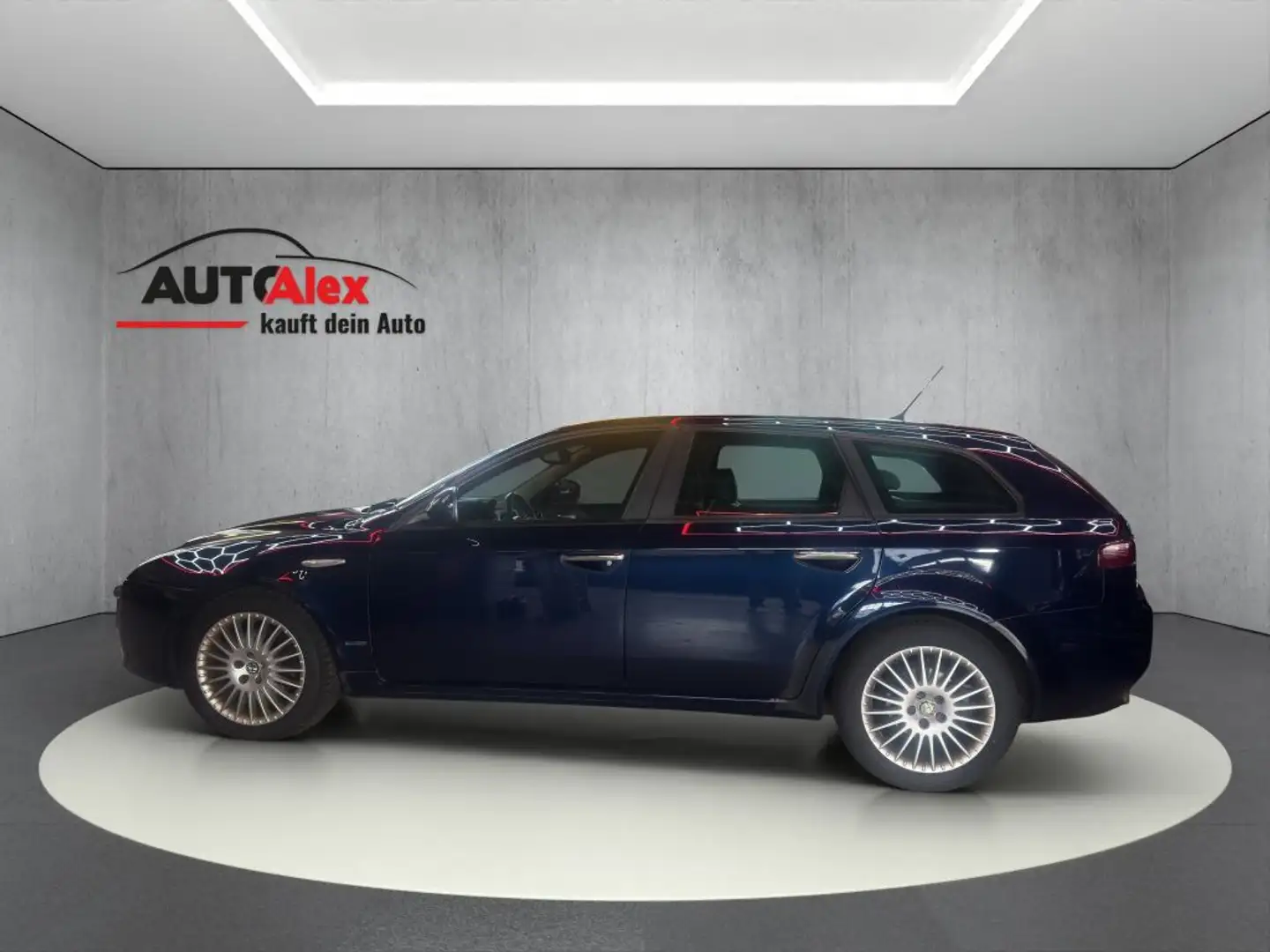 Alfa Romeo 159 Sportwagon 1.9 JTDM 16V DPF Distinctive - 2