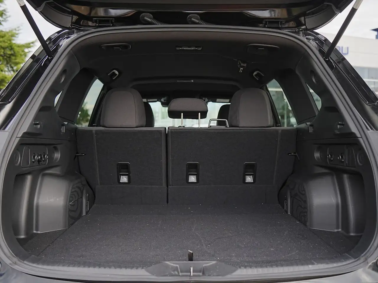 Subaru Forester photo Subaru Forester