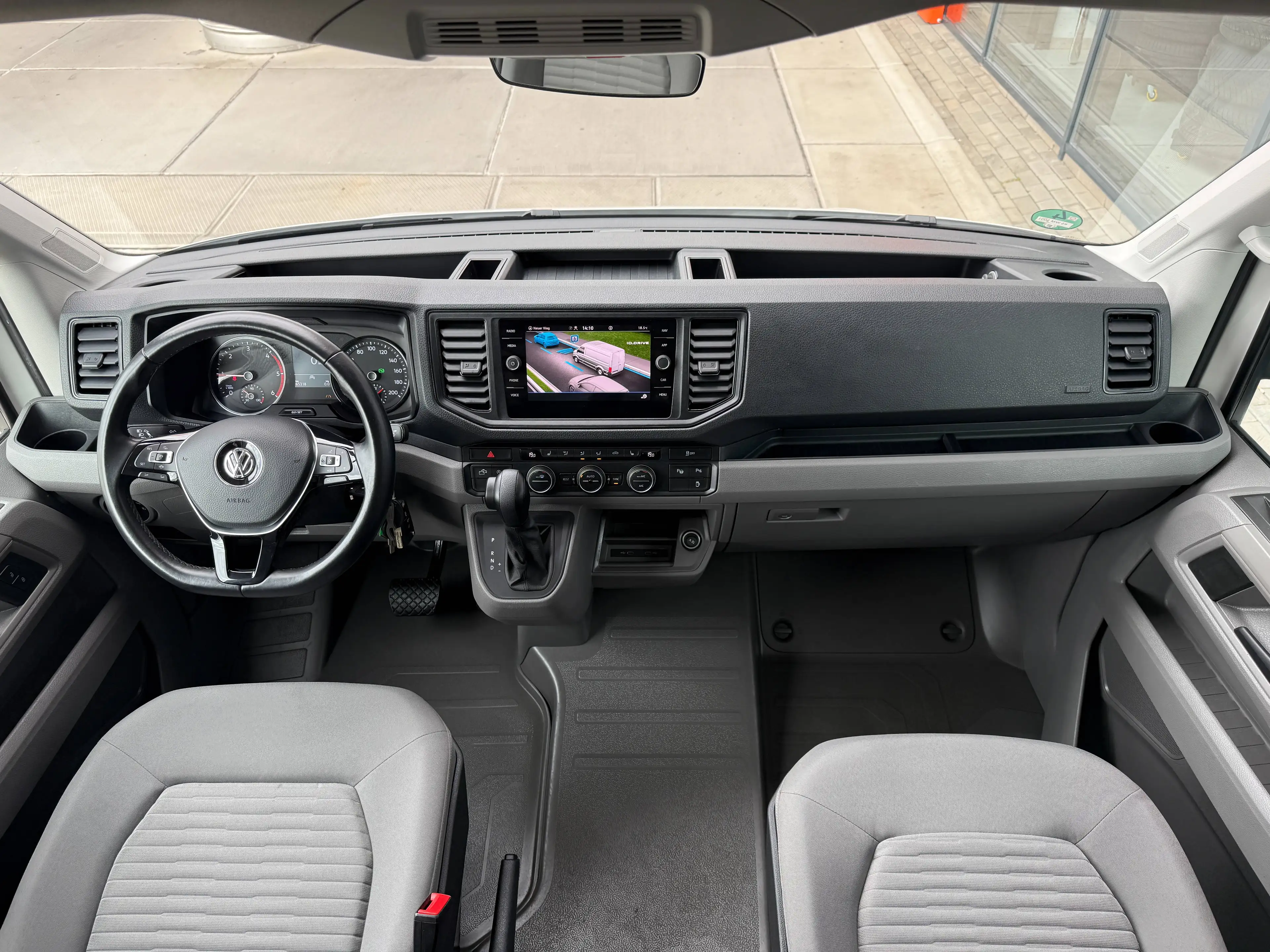 Volkswagen Grand California 600 FWD ACC/Markise/Küche/Dusch — photo 8