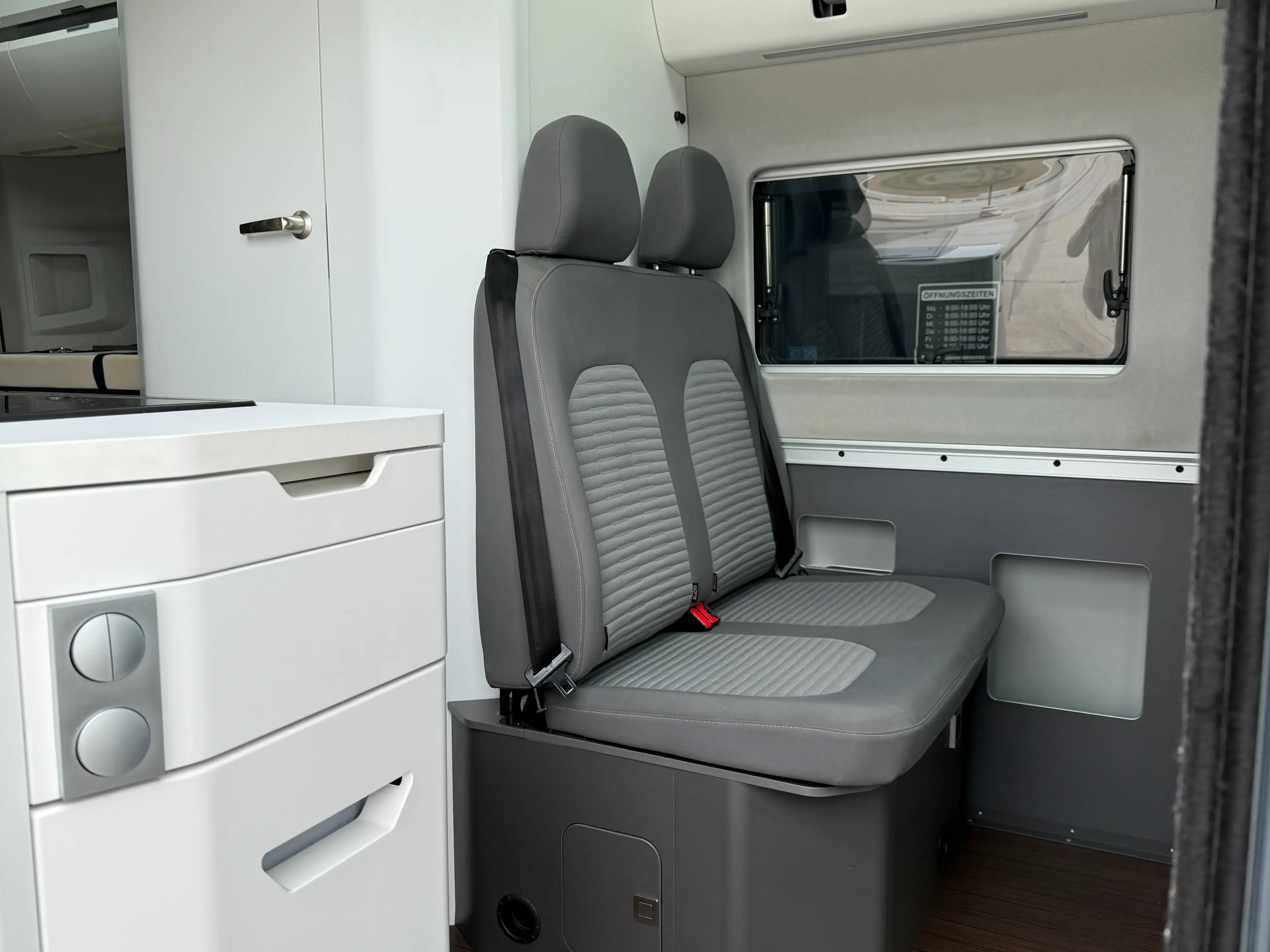 Volkswagen Grand California 600 FWD ACC/Markise/Küche/Dusch — photo 14