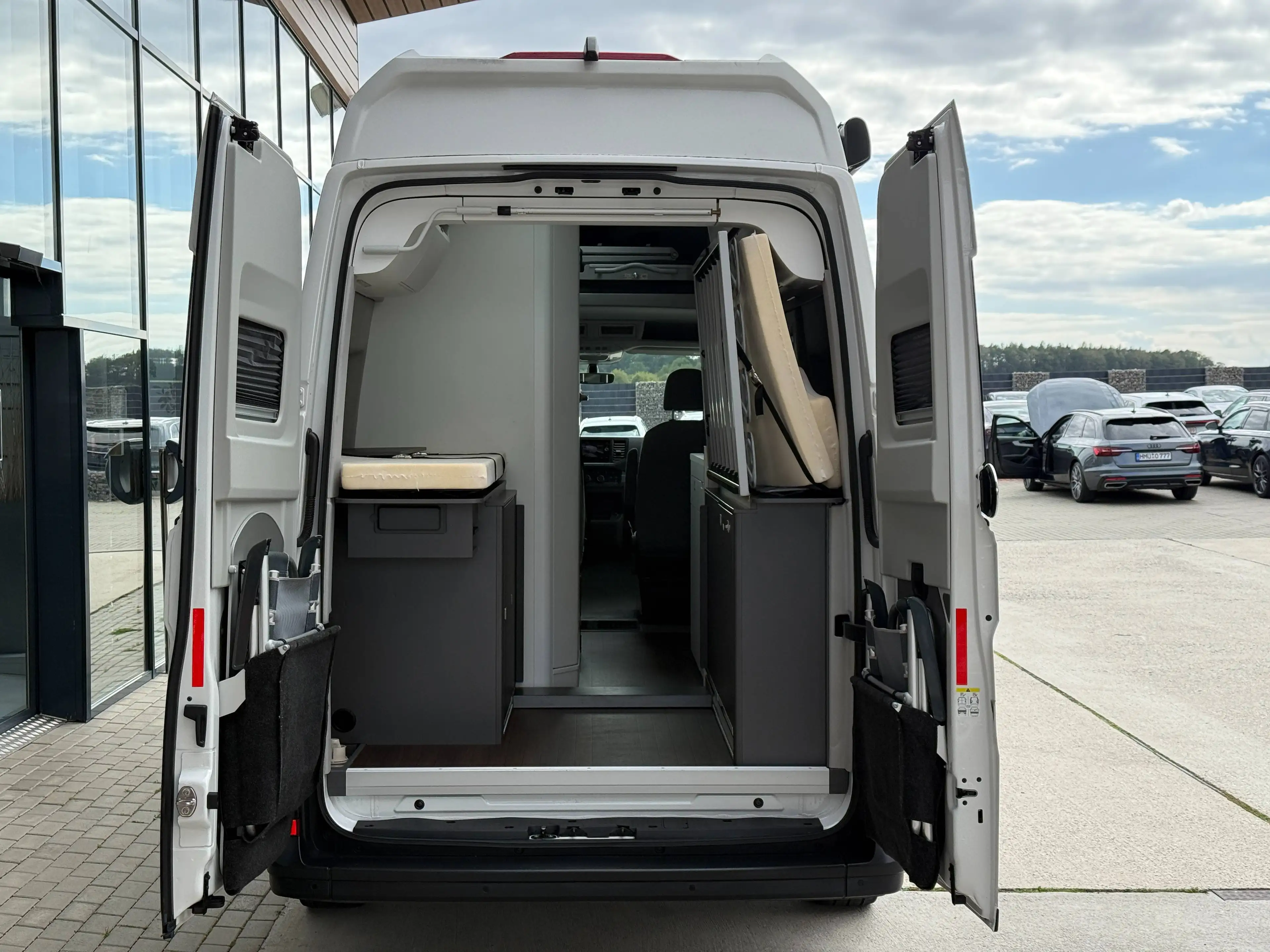 Volkswagen Grand California 600 FWD ACC/Markise/Küche/Dusch — photo 7