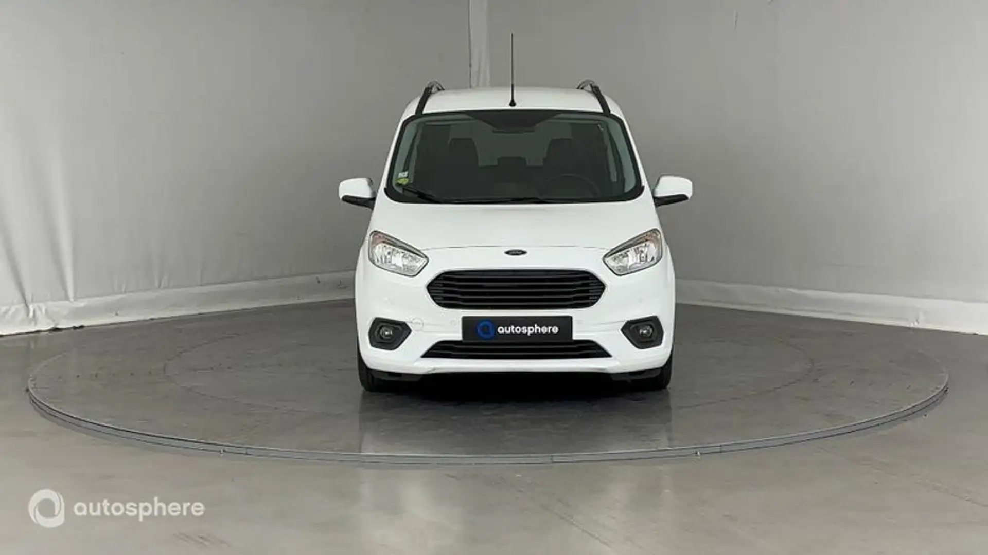 Ford Tourneo Courier 1.5 TDCI 100ch Titanium - 2
