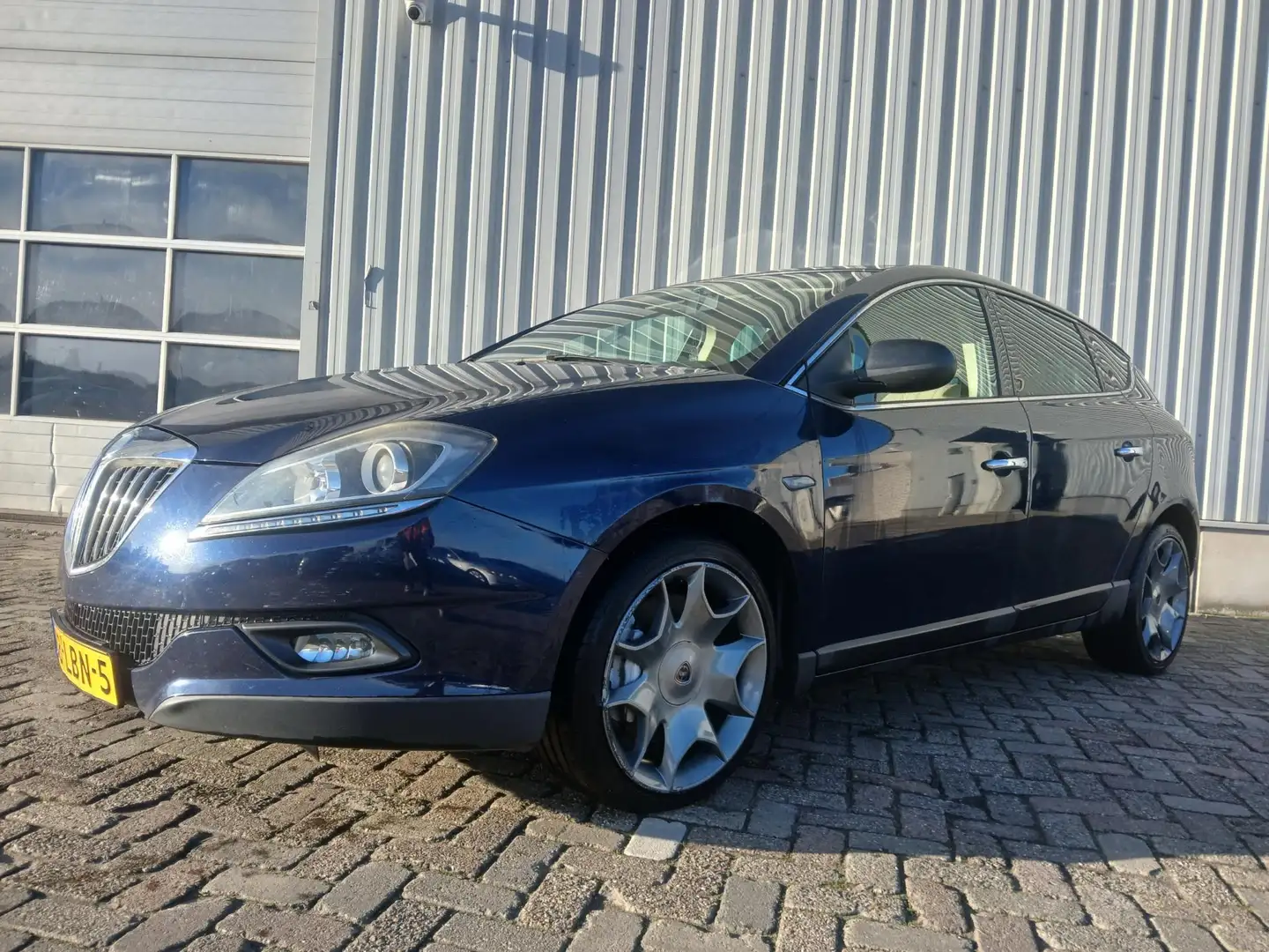 Lancia Delta 1.8-16V Di Executive - Start Niet Azul - 2