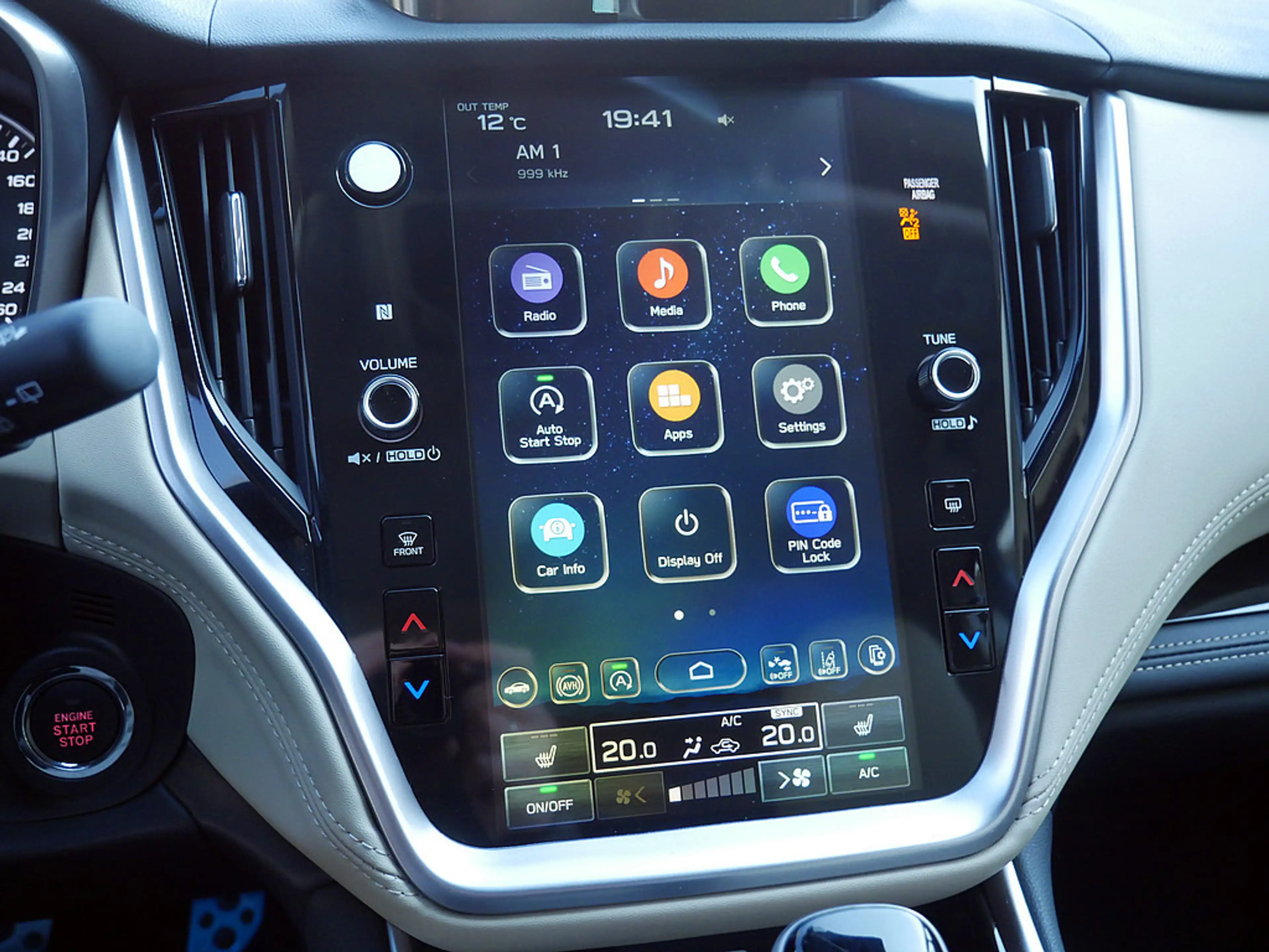 Subaru OUTBACK 2.5i Platinum SHZ KAMERA HGSD ACC LED — photo 13