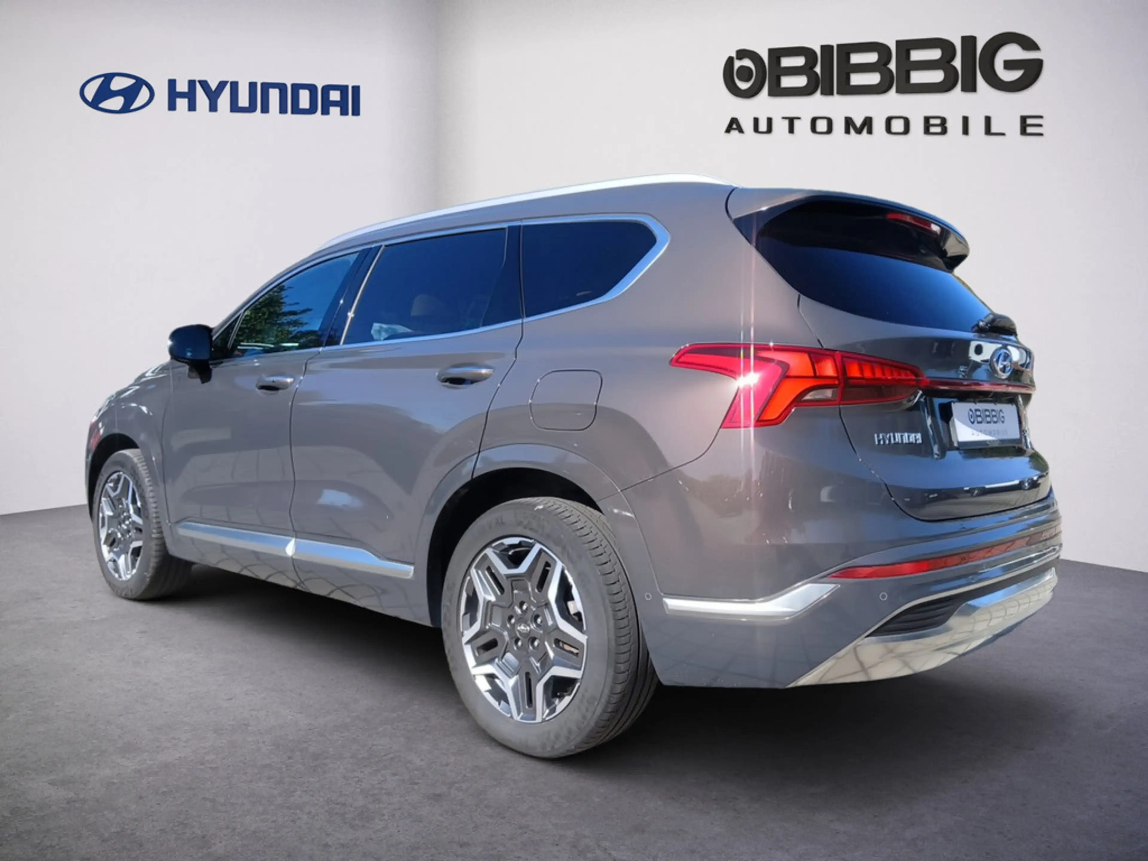 Hyundai SANTA FE 1.6 Signature Hybrid 4WD PANO 360° — photo 4