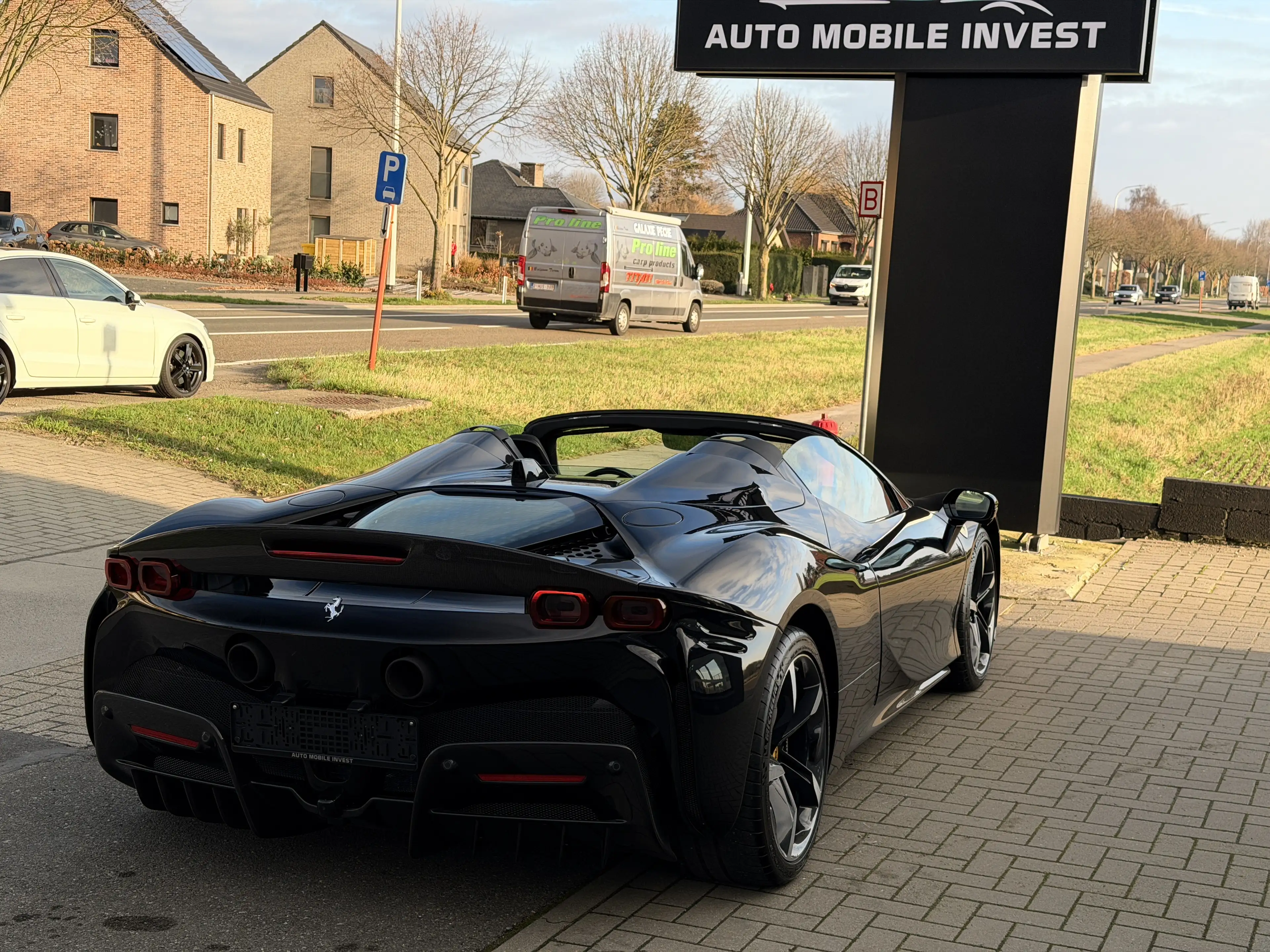 Ferrari SF90 Spider FIORANO PACK//CARBON PACK//LIKE NEW 0483/47.20.60 — photo 3