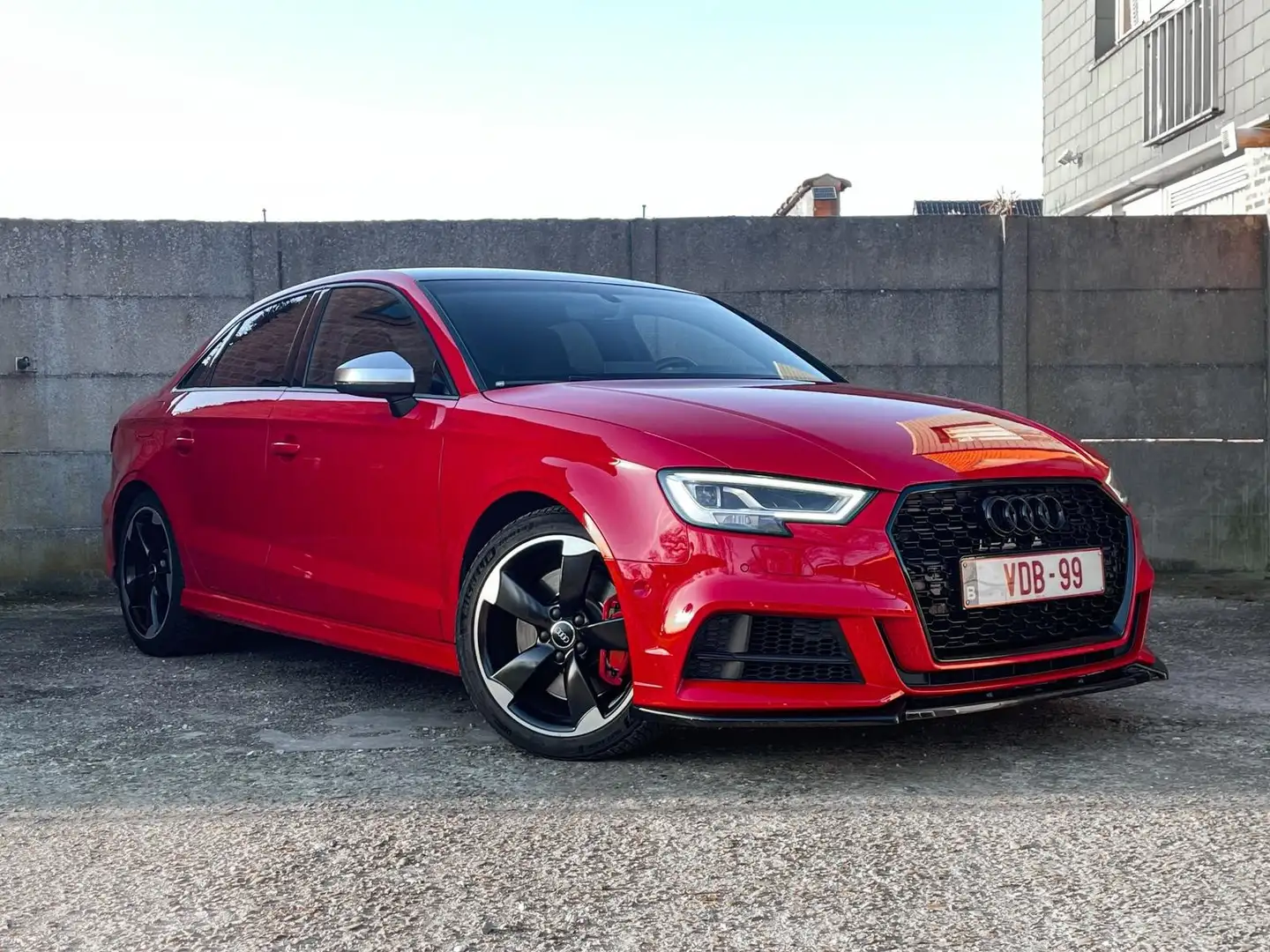 Audi S3 Limousine S tronic - 1