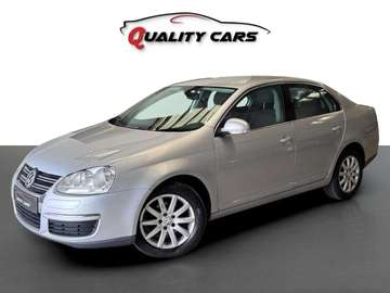 1.6 FSI | 115.000 KM | Navi | Garantie