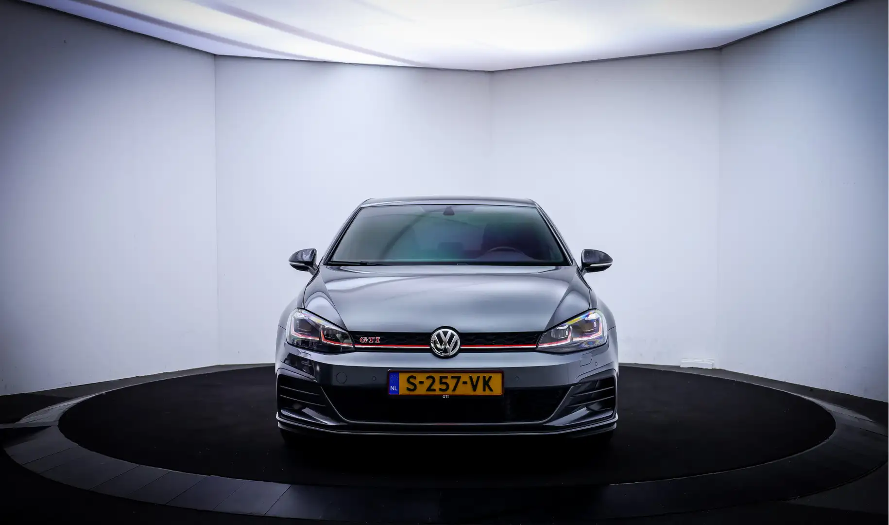 Volkswagen Golf 2.0GTI Dsg Performance FULL LED | VIRTUAL | LEDER Gris - 2