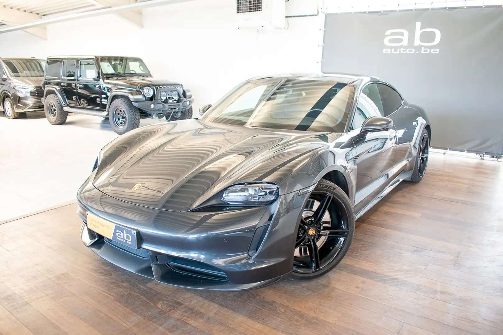 Porsche Taycan TURBO, LUCHTVER, BOSE, APPLE/ANDR, LED, ZETELVERW Grijs - 2