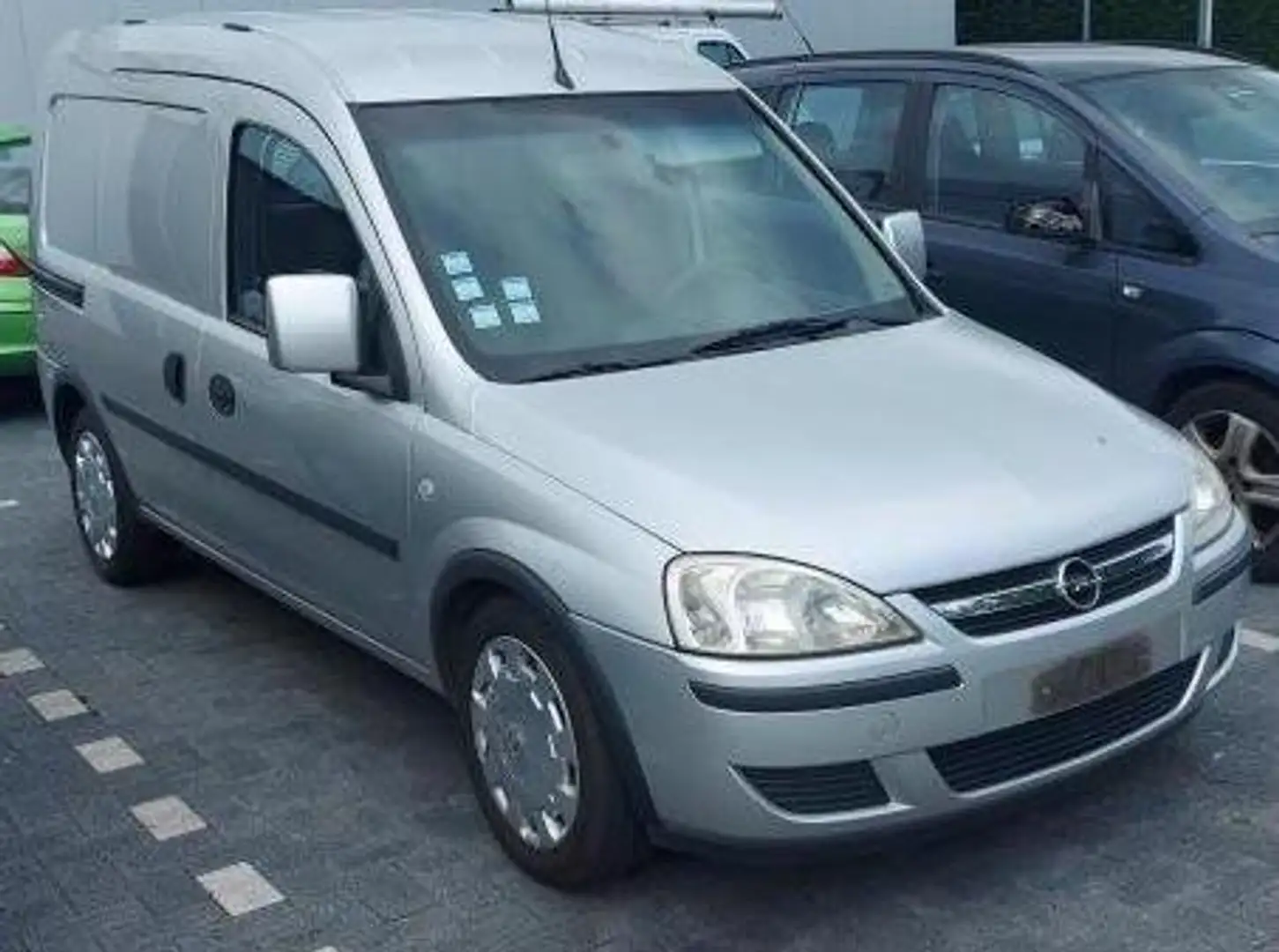 Opel Combo UTILITAIRE 1.3 CDTi AIRCO PARFAIT ETAT Silber - 1