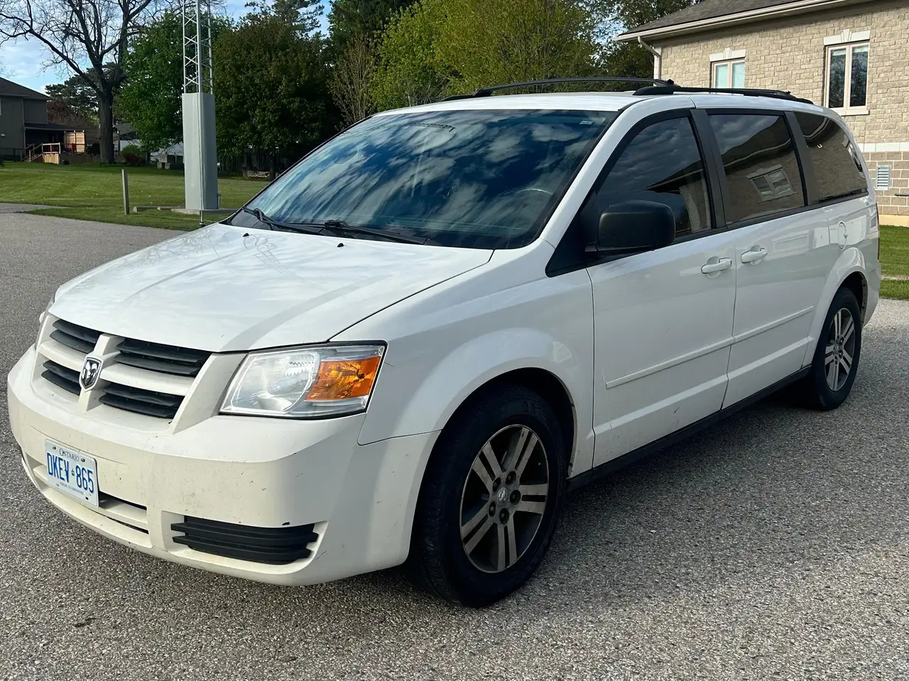 Dodge Grand Caravan снимка Dodge Grand Caravan