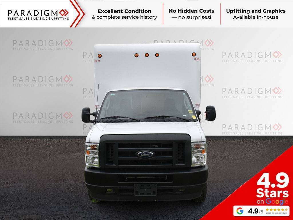 2025 Ford E-Series Chassis E-450 SD Stripped 176 DRW RWD