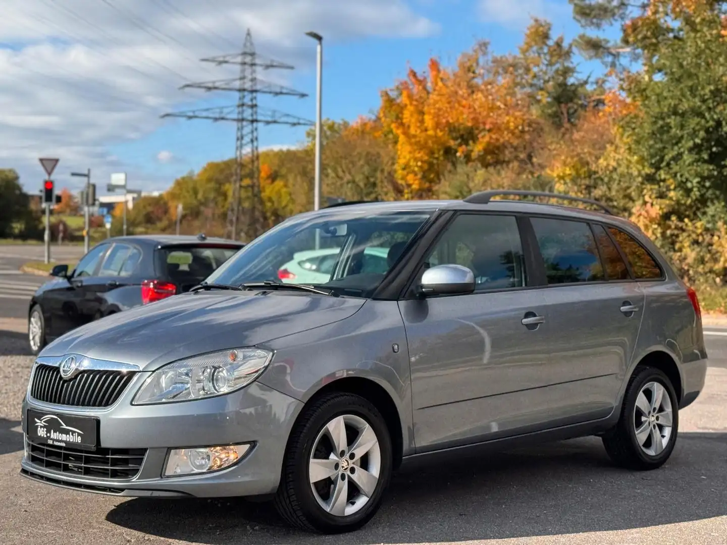 Skoda Fabia 1.6 TDI Combi Fresh/Sitzh./1.Hand/Tempom. Grau - 2