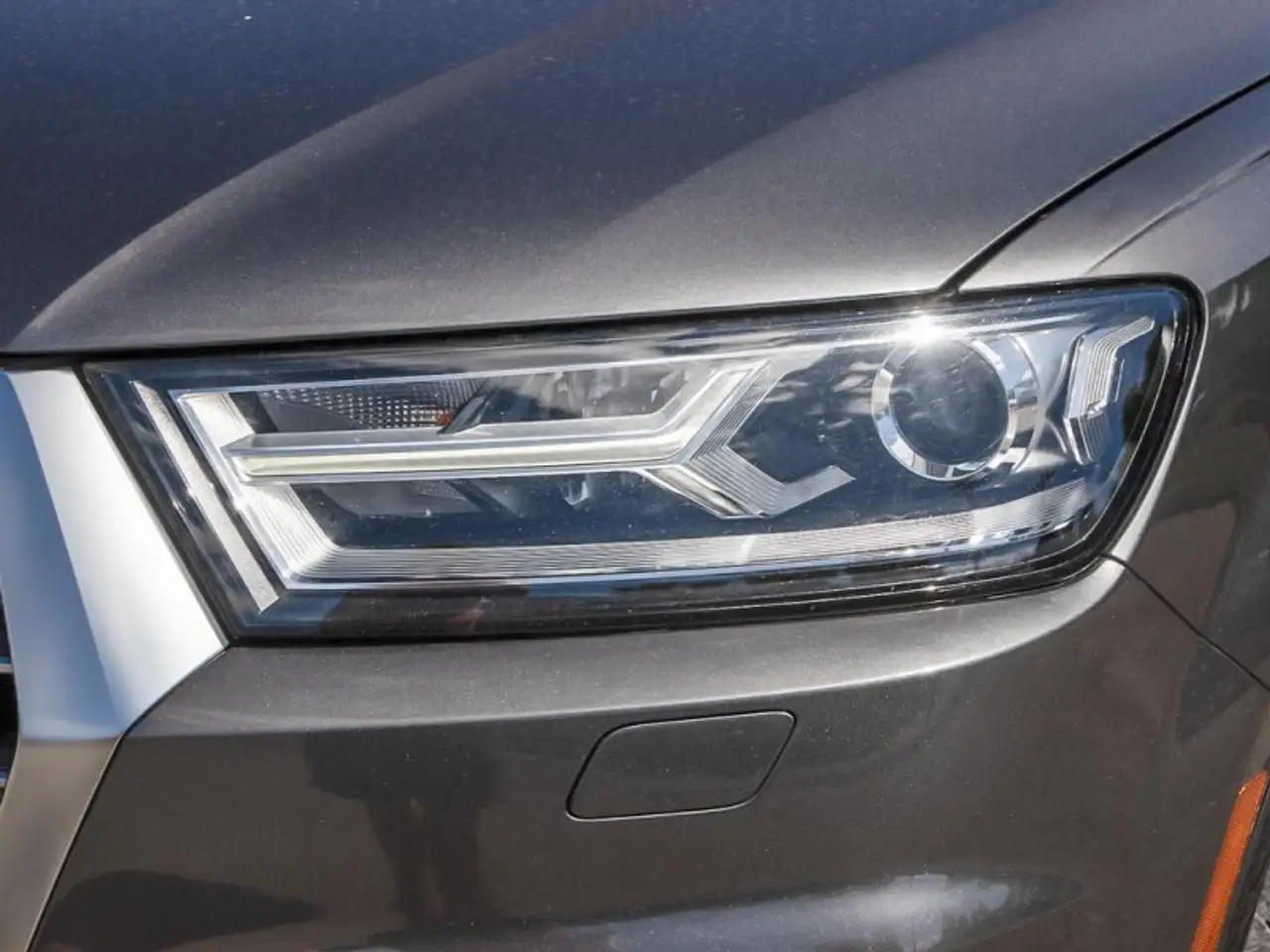 Audi Q7 снимка Audi Q7