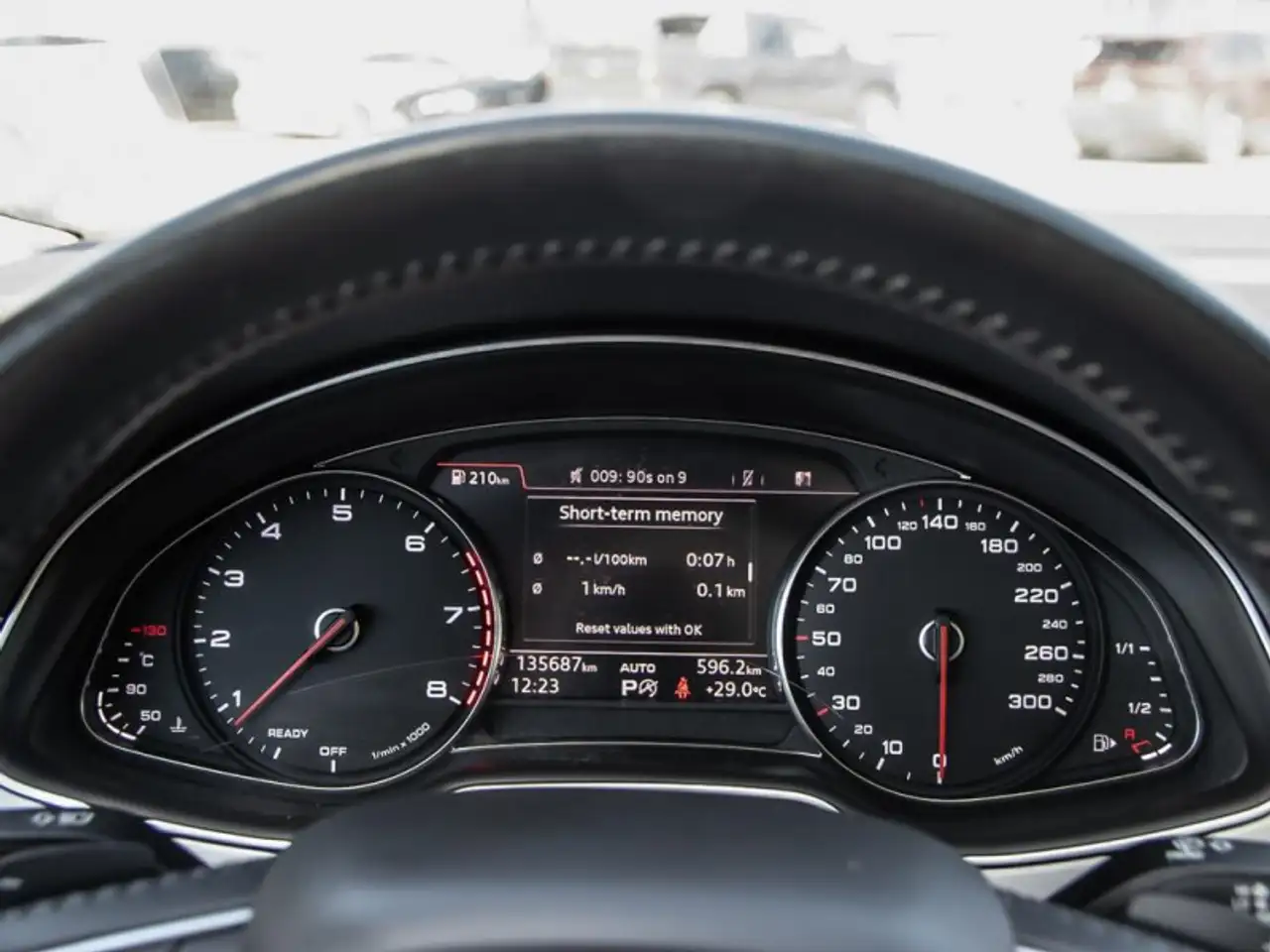 Audi Q7 снимка Audi Q7