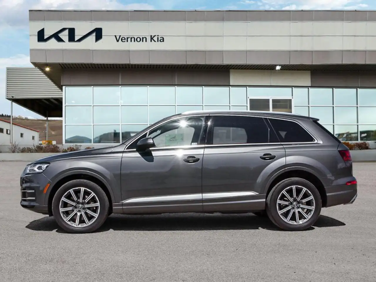 Audi Q7 снимка Audi Q7