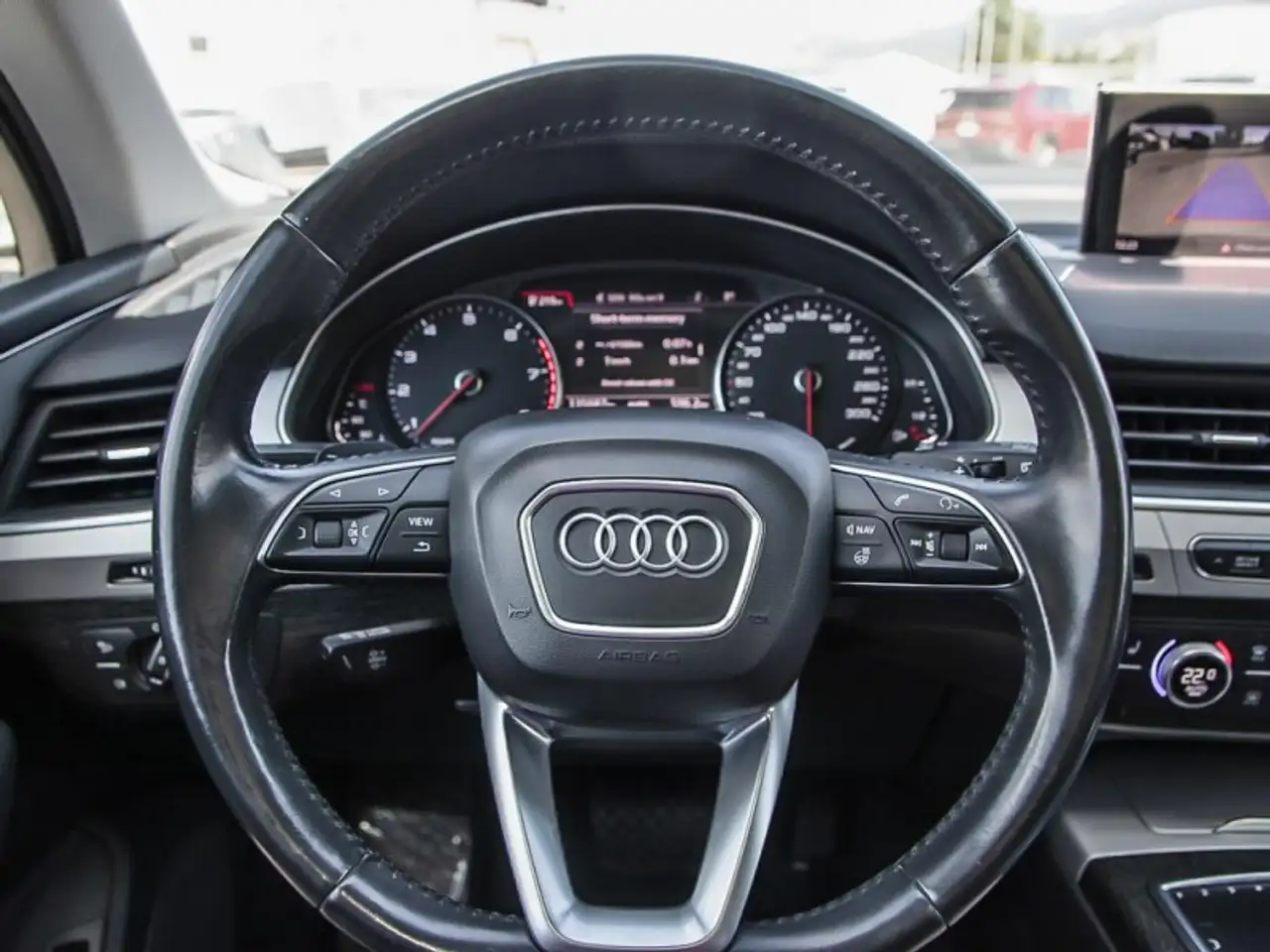 Audi Q7 снимка Audi Q7