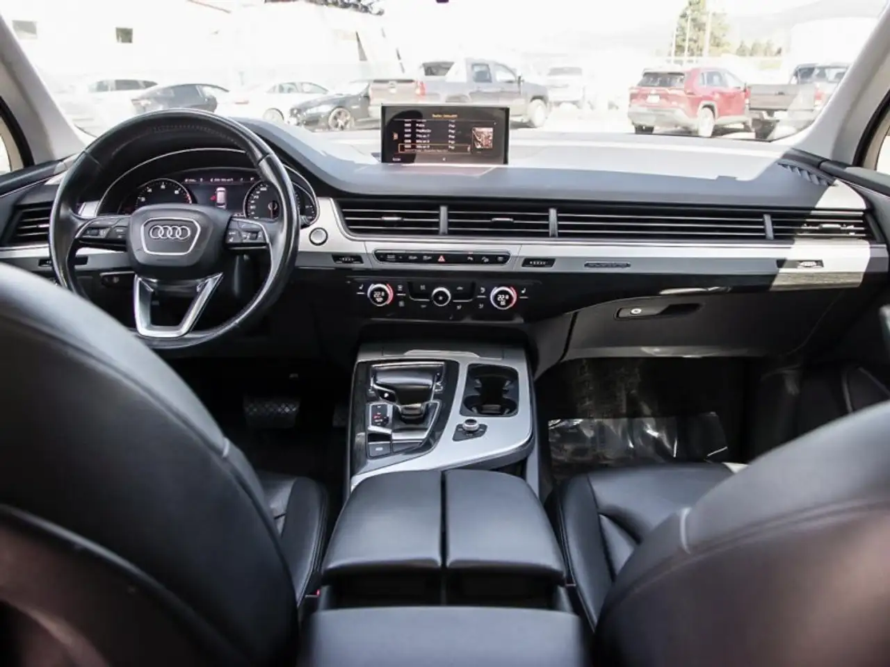 Audi Q7 снимка Audi Q7