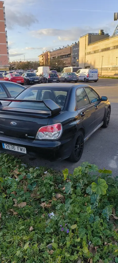 Subaru Impreza Sports Sedán 2.0R GX - 2