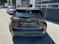 Toyota Yaris Cross **ALLRAD**GARANTIE**SERVICE** Schwarz - thumbnail 4