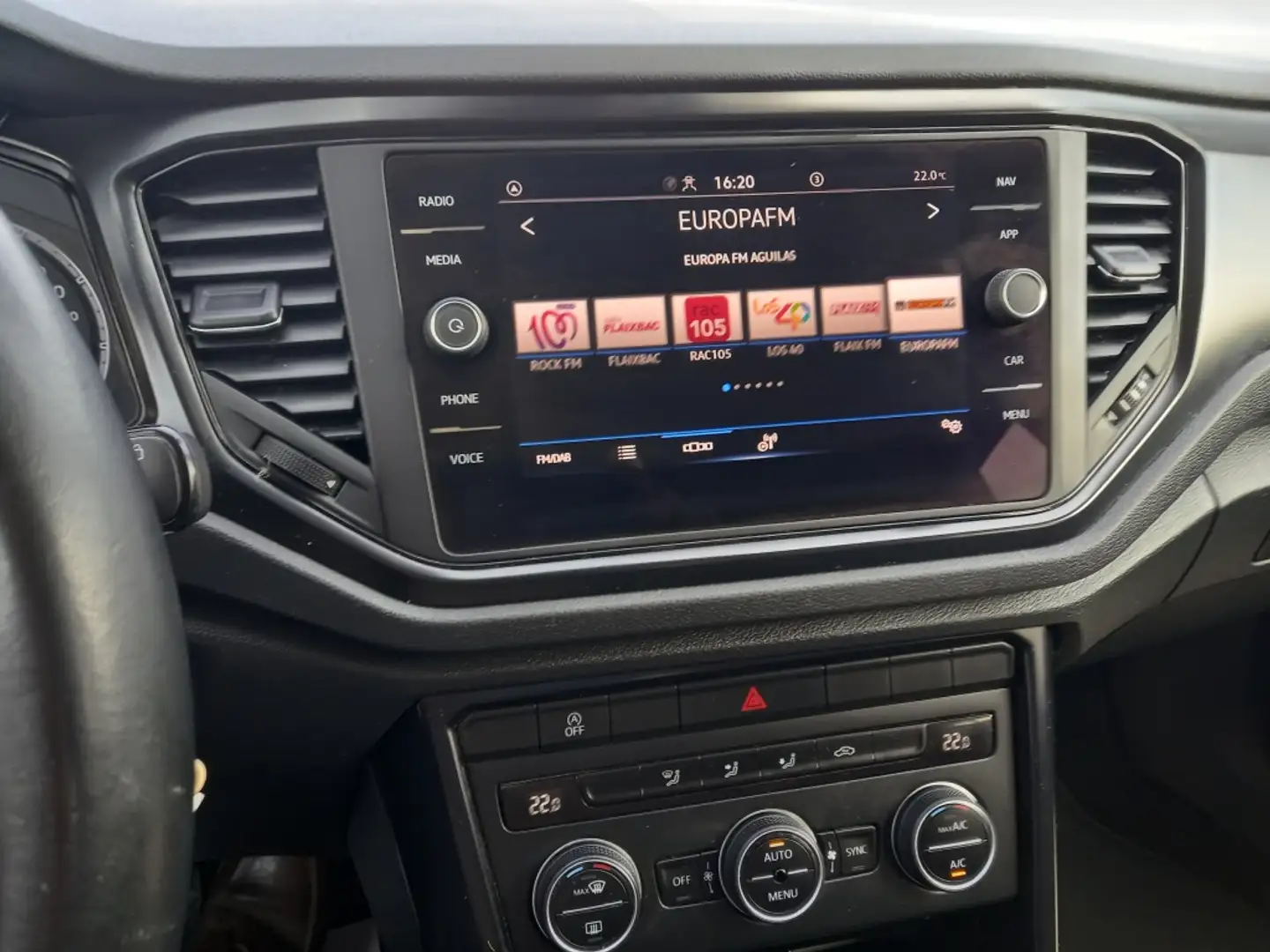 Volkswagen T-Roc 1.6TDI Edition Blanco - 2