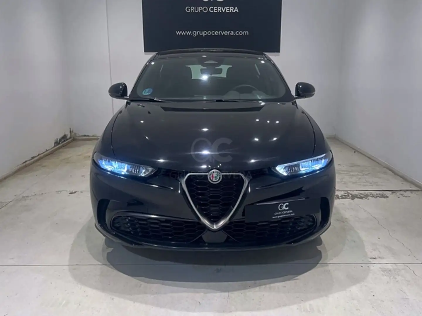 Alfa Romeo Tonale 1.5 MHEV Super FWD Negru - 2