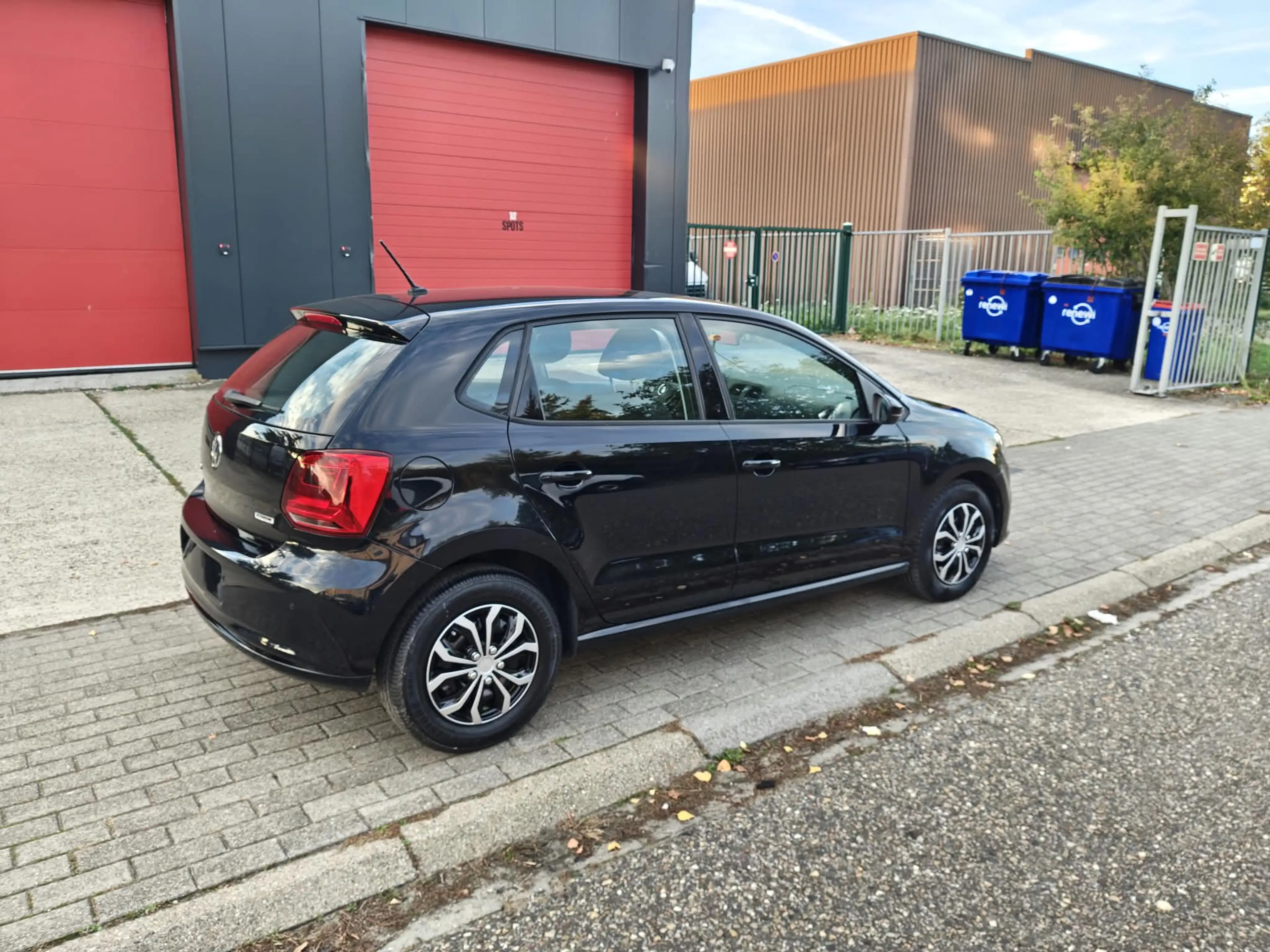 Volkswagen Polo 1.0i - Airco - Parkingssensoren + Keuring - Garantie — photo 10