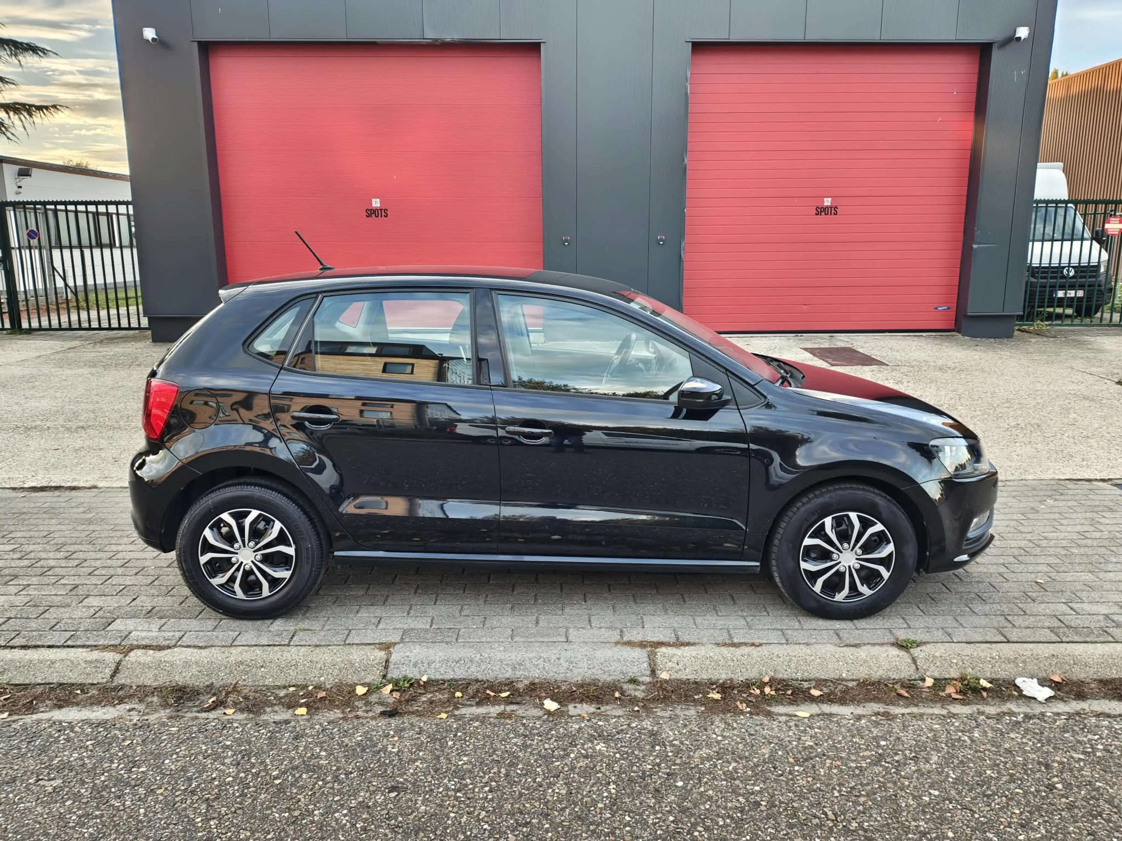 Volkswagen Polo 1.0i - Airco - Parkingssensoren + Keuring - Garantie — photo 6