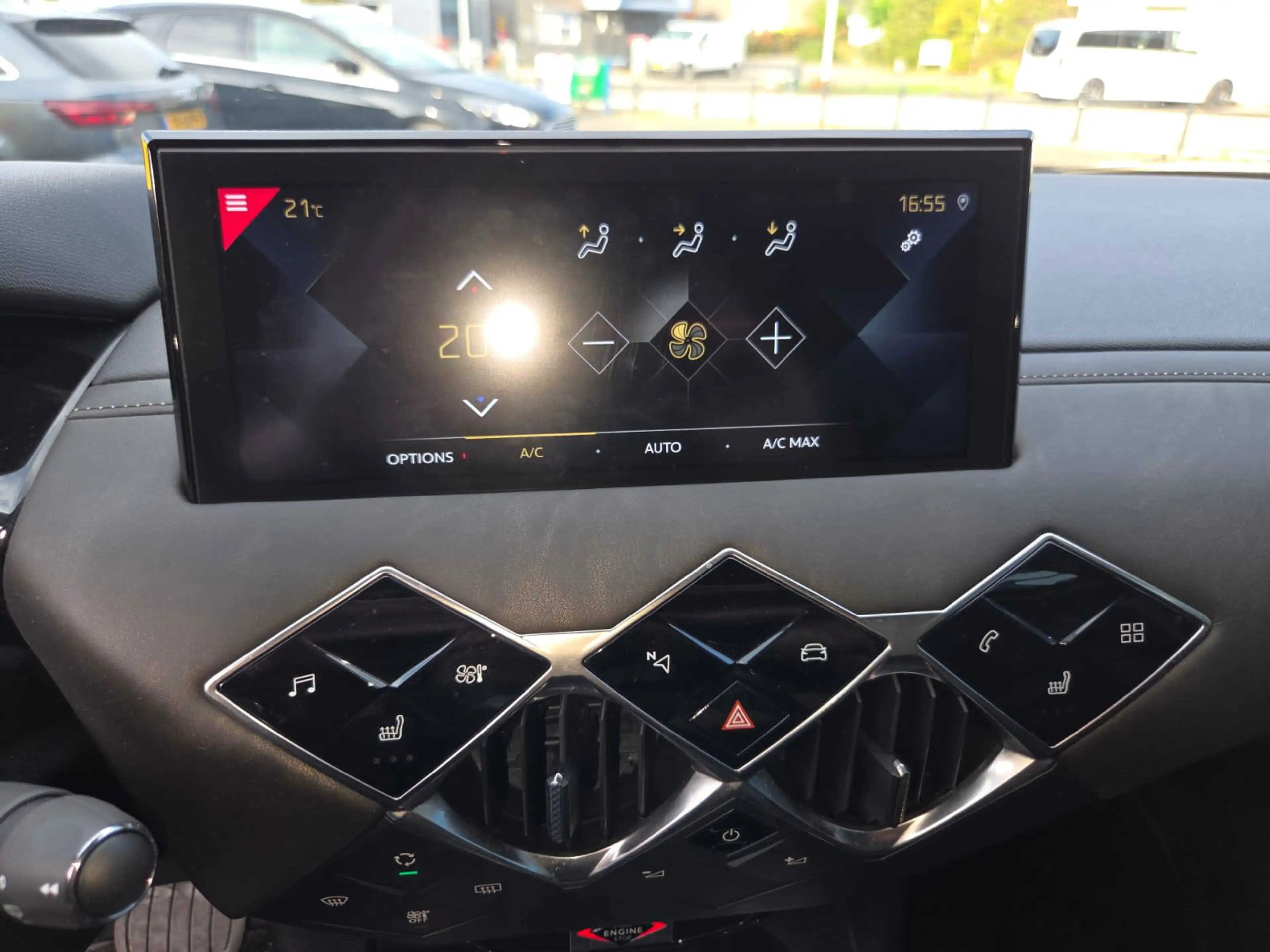 DS Automobiles DS 3 Crossback 1.2 PureTech So Chic — photo 14