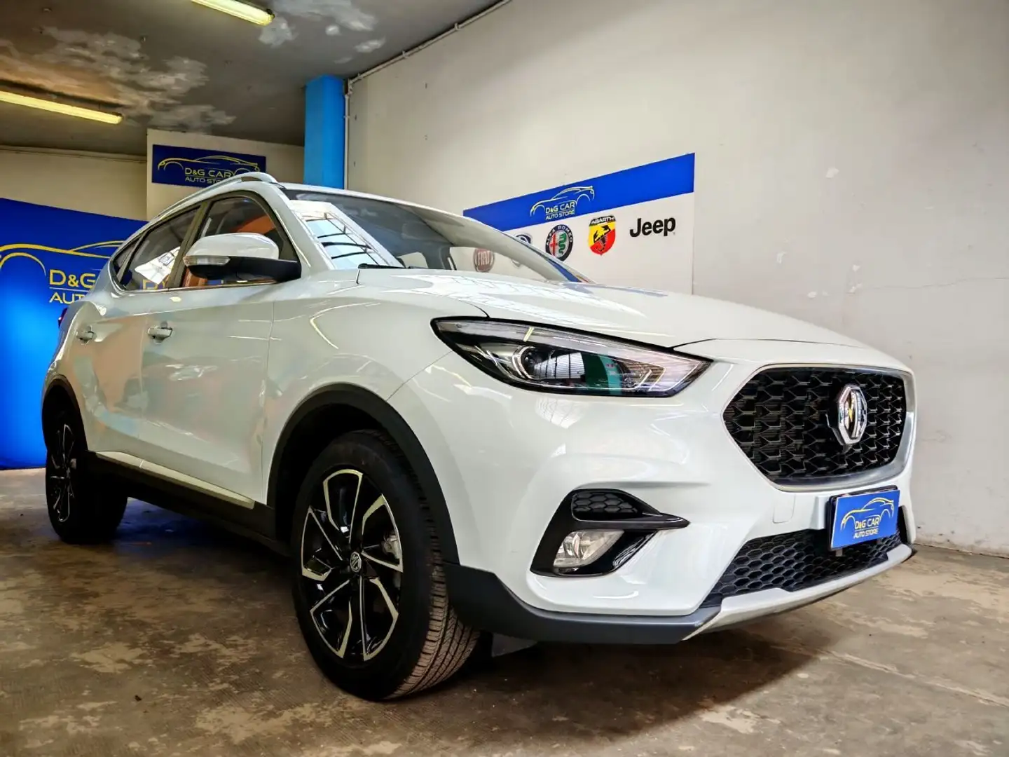 MG ZS ZS 1.5 Luxury Blanc - 1
